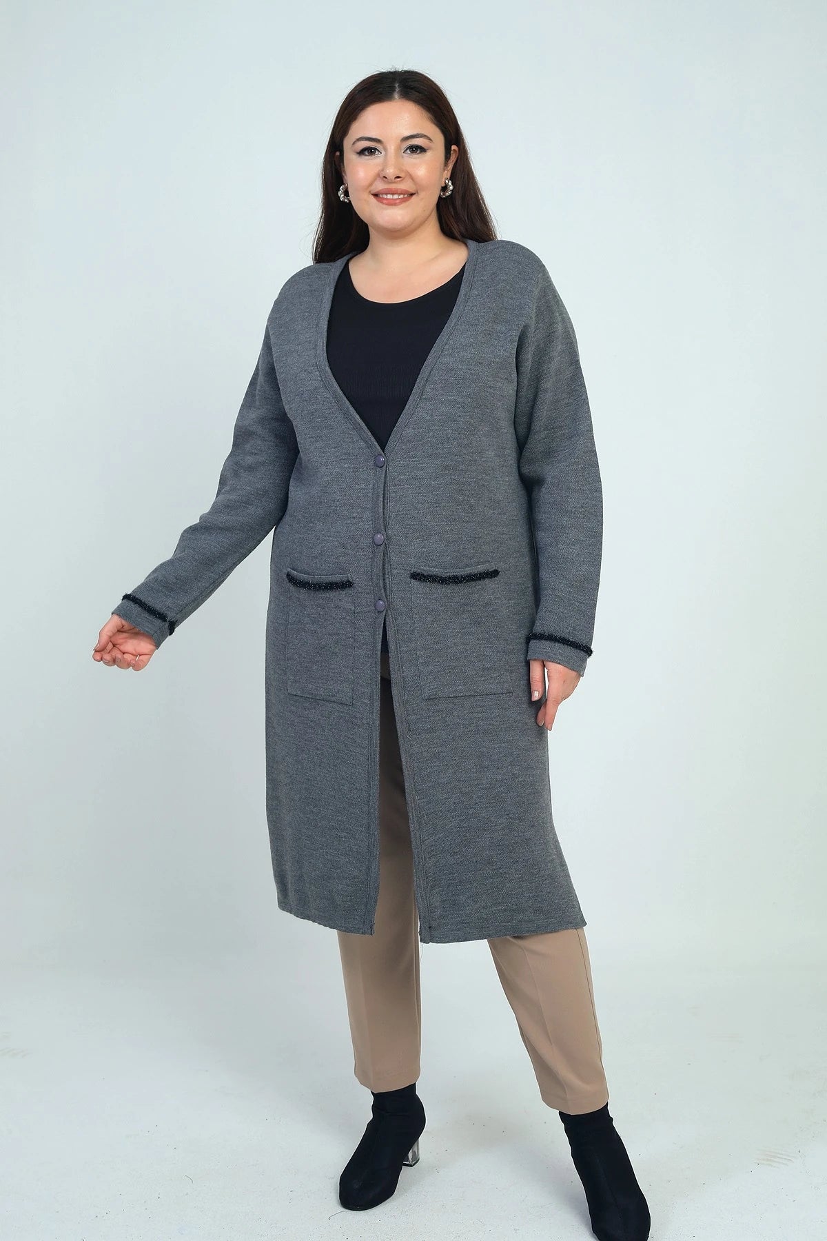 Image of Women's Plus Size Long Knit Cardigan with Pockets and Stripe Detail