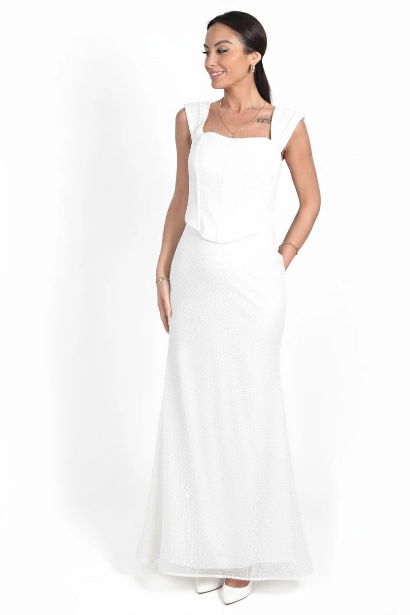 Image of Women's Strapless Bustier Low-Sleeved Lined Mesh Fishtail Dress with Waistband