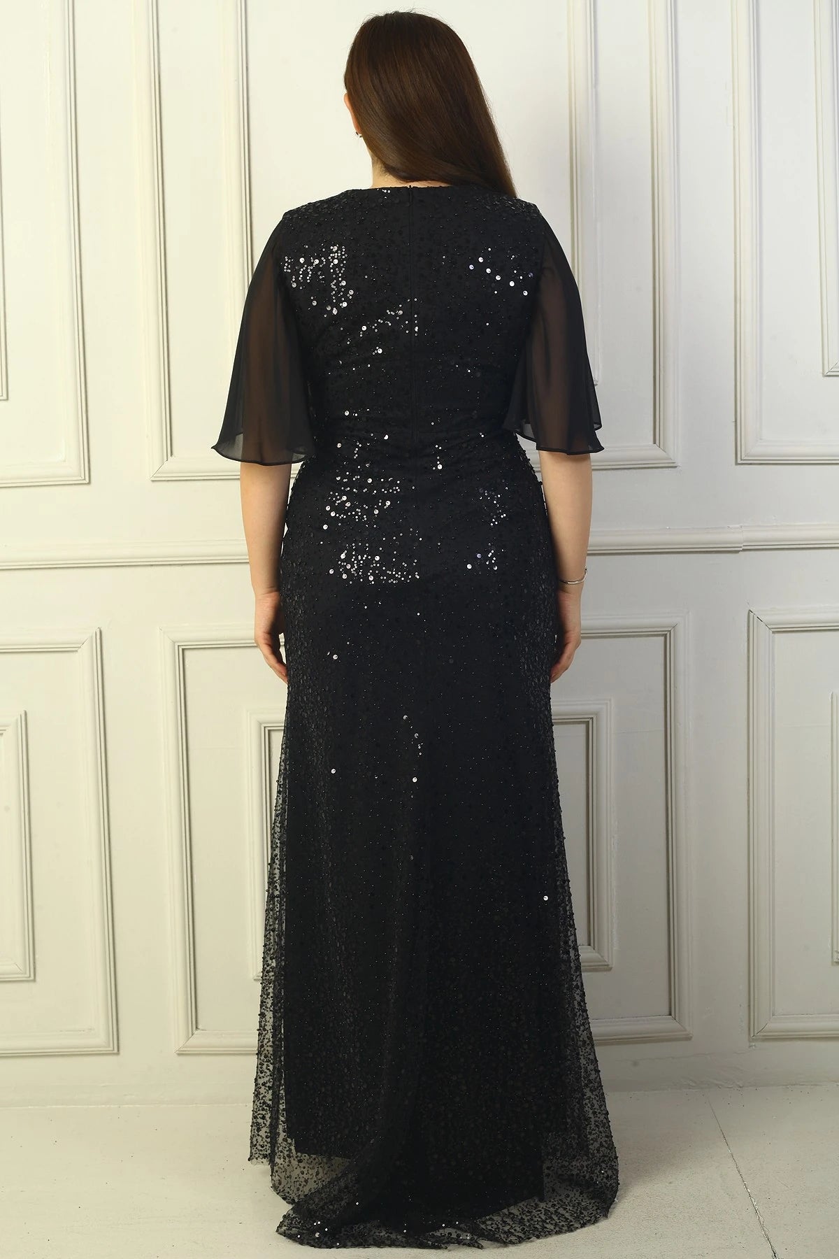Image of Women's Beaded and Sequined Chiffon Lined Long BB Dress
