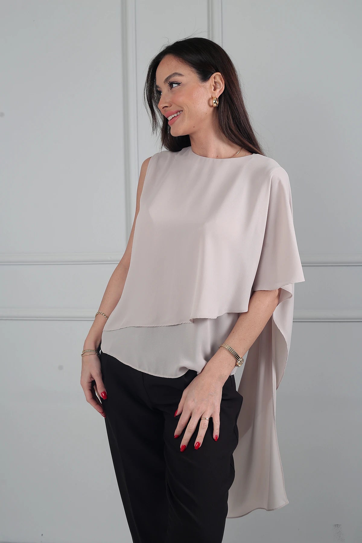 Image of Kadın Asimetrik Kesim Fularlı Şifon Bluz