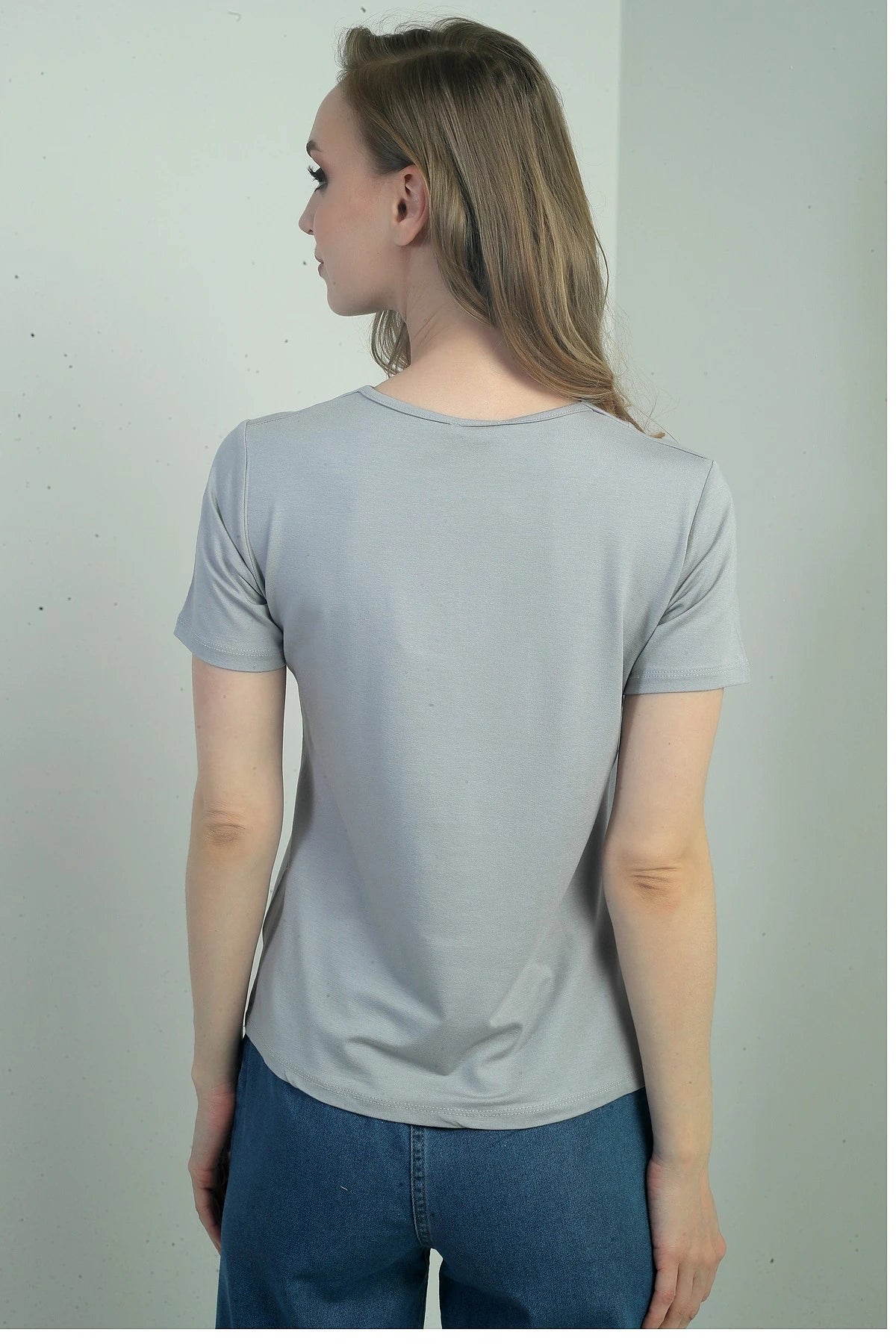 Image of Women's V-Neck Short-Sleeve Blouse with Slit