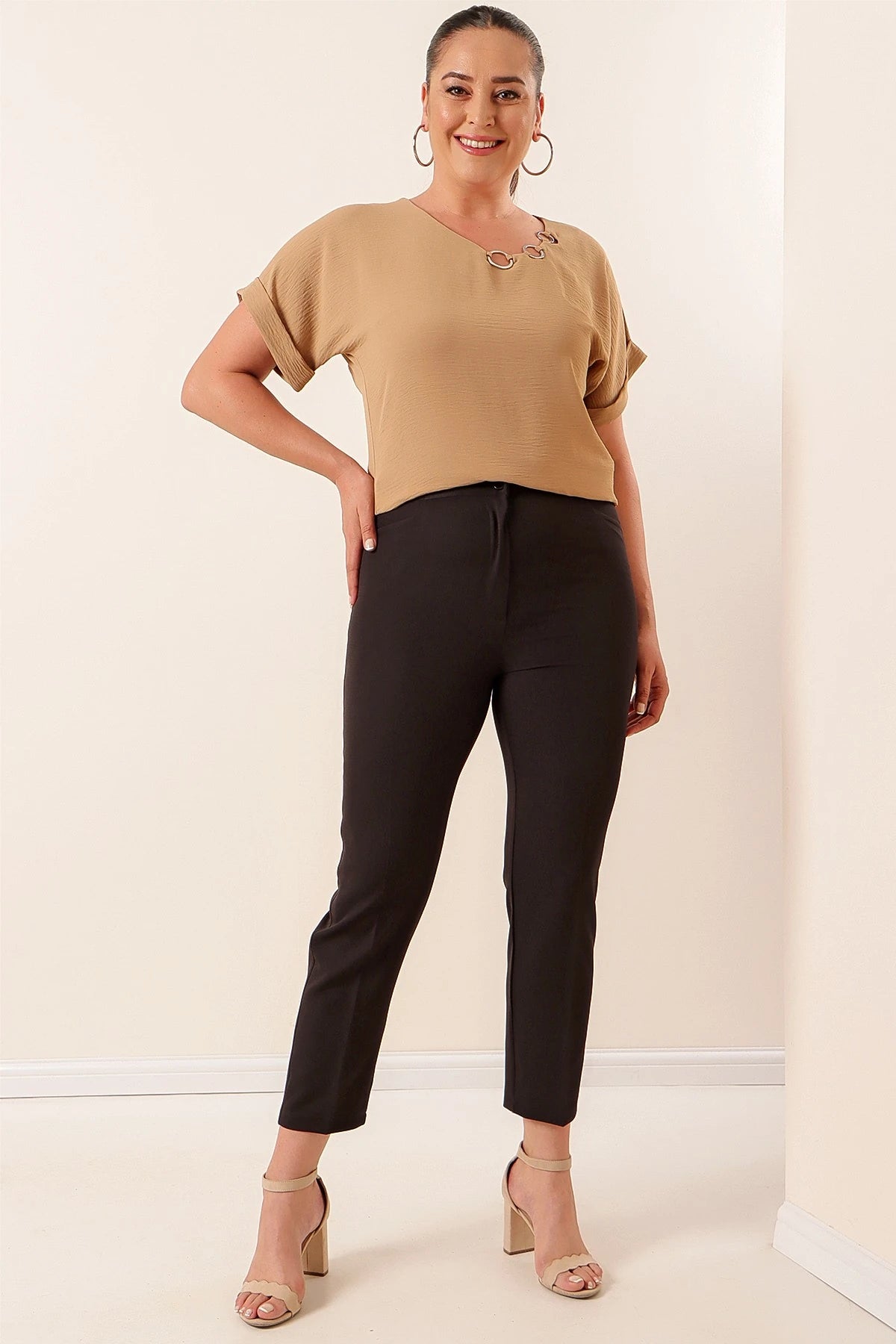 Image of Elastic Waist, Pockets, Lycra Plus Size Trousers