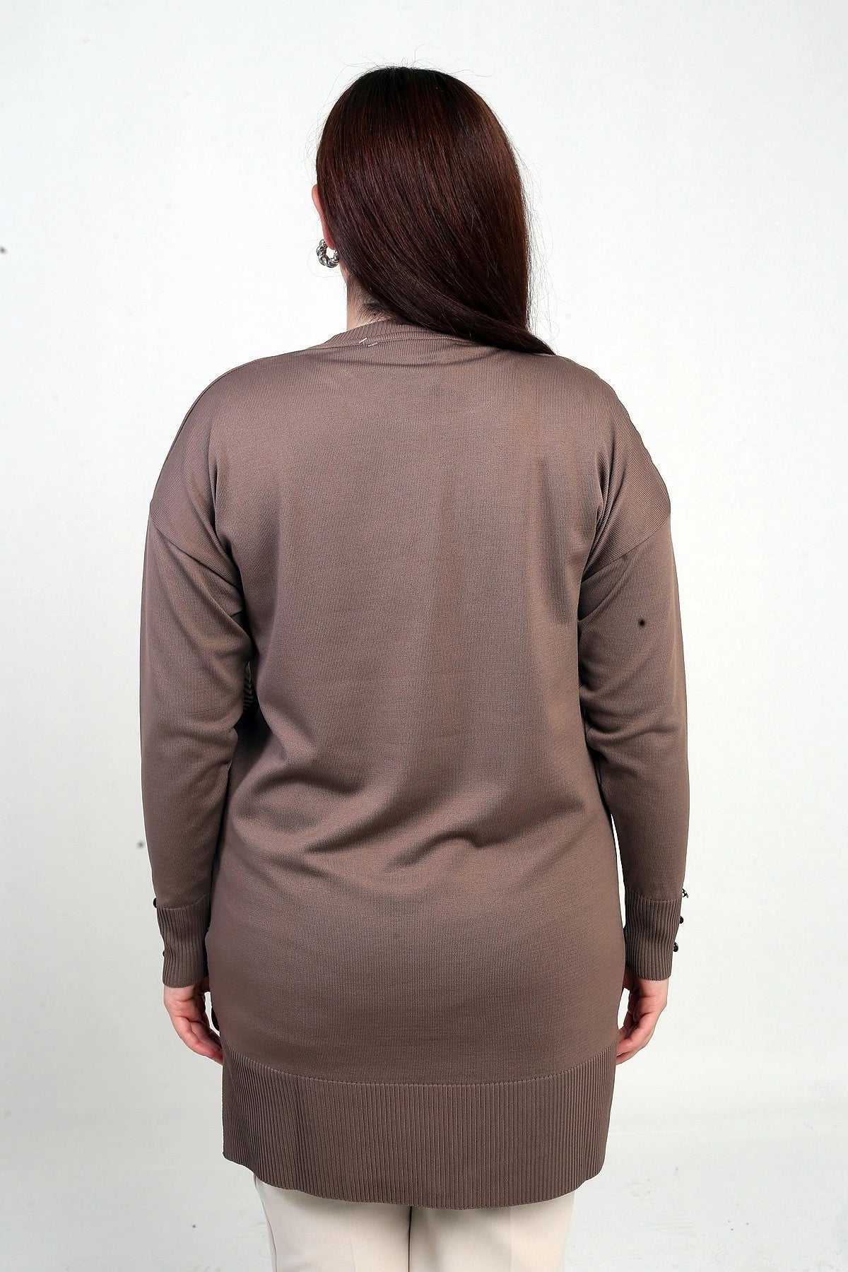Image of Women's Plus Size Tunic Blouse with Button Detail on Sleeves