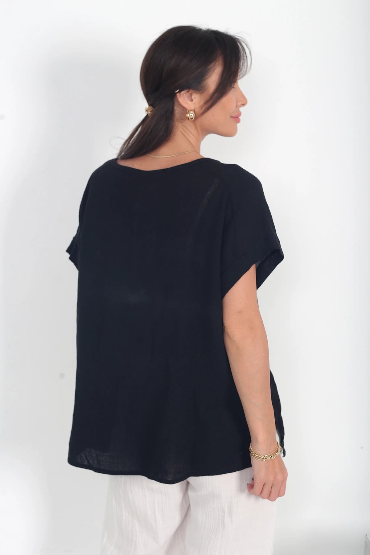 Image of Kadın İtalyan Cotton V Yaka Örgü Dantel Tek Cepli Oversize Keten Bluz
