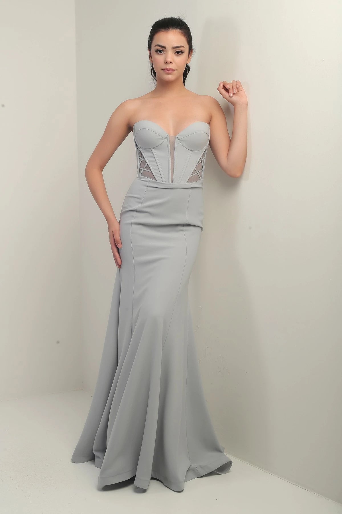 Image of Women's Strapless Back Lace-up Lined Underwired Long Mermaid Evening Dress