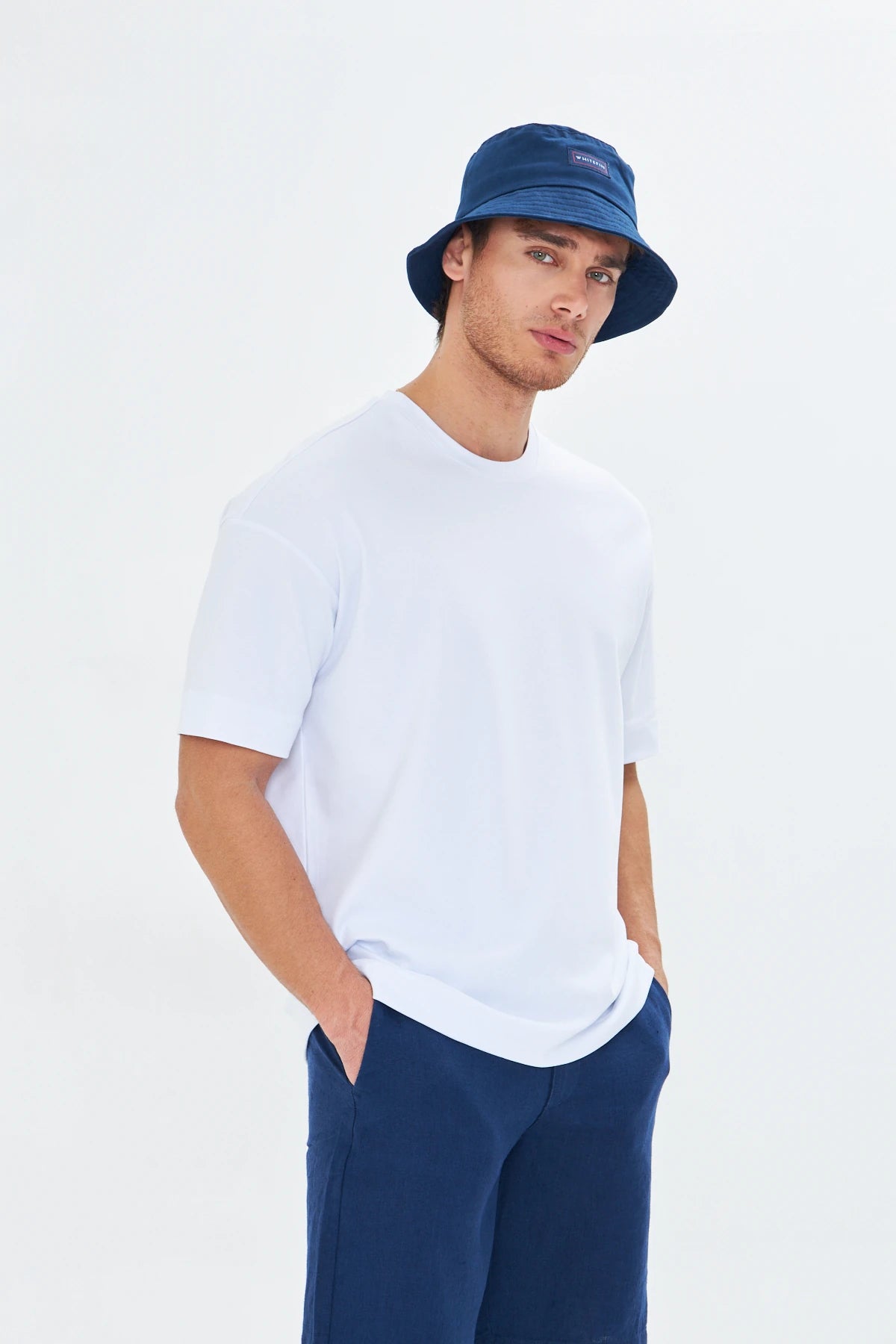 Image of Milan Beyaz T-Shirt