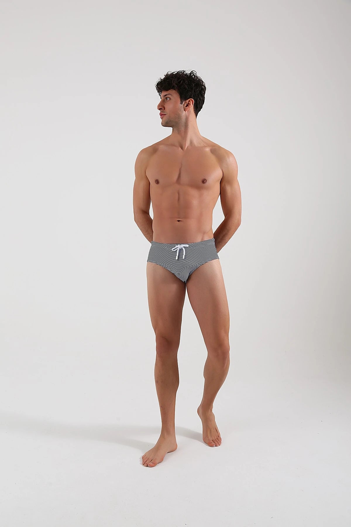 Image of Costum de baie cu slip în dungi