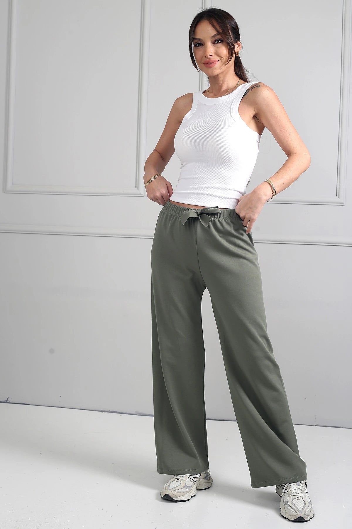 Image of Women's Elastic Waist Palazzo Pants