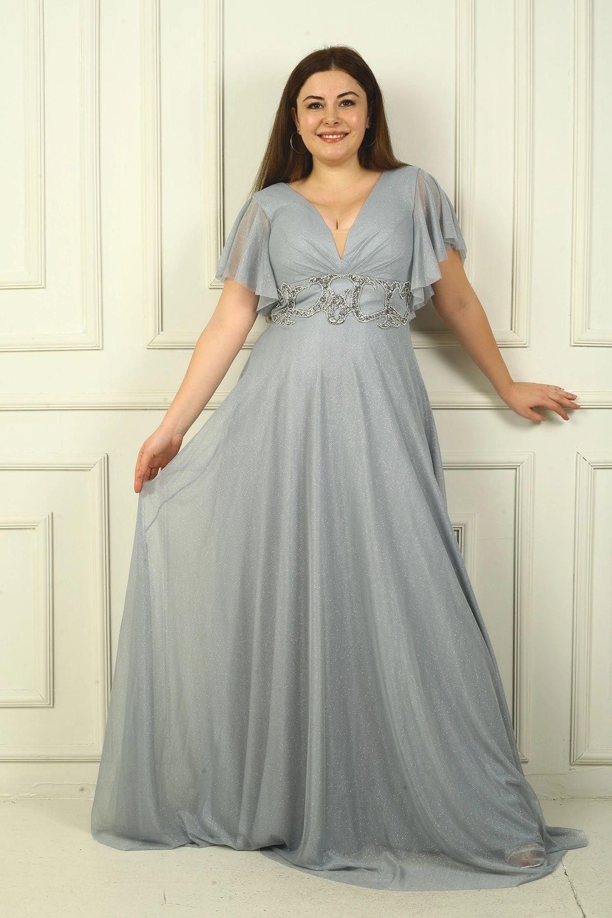 Image of Women's Front and Back V-Neck Waist Embellished, Lined, Glittery Plus Size Evening Dress
