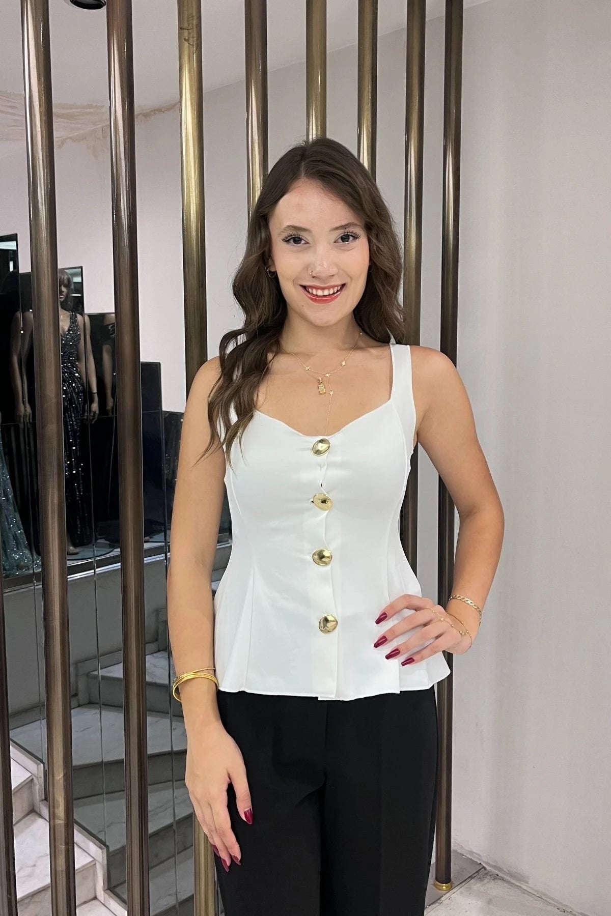 Image of Kadın Kalın Askılı Gold Düğmeli Eteği Volanlı Likralı Dalgıç Bluz