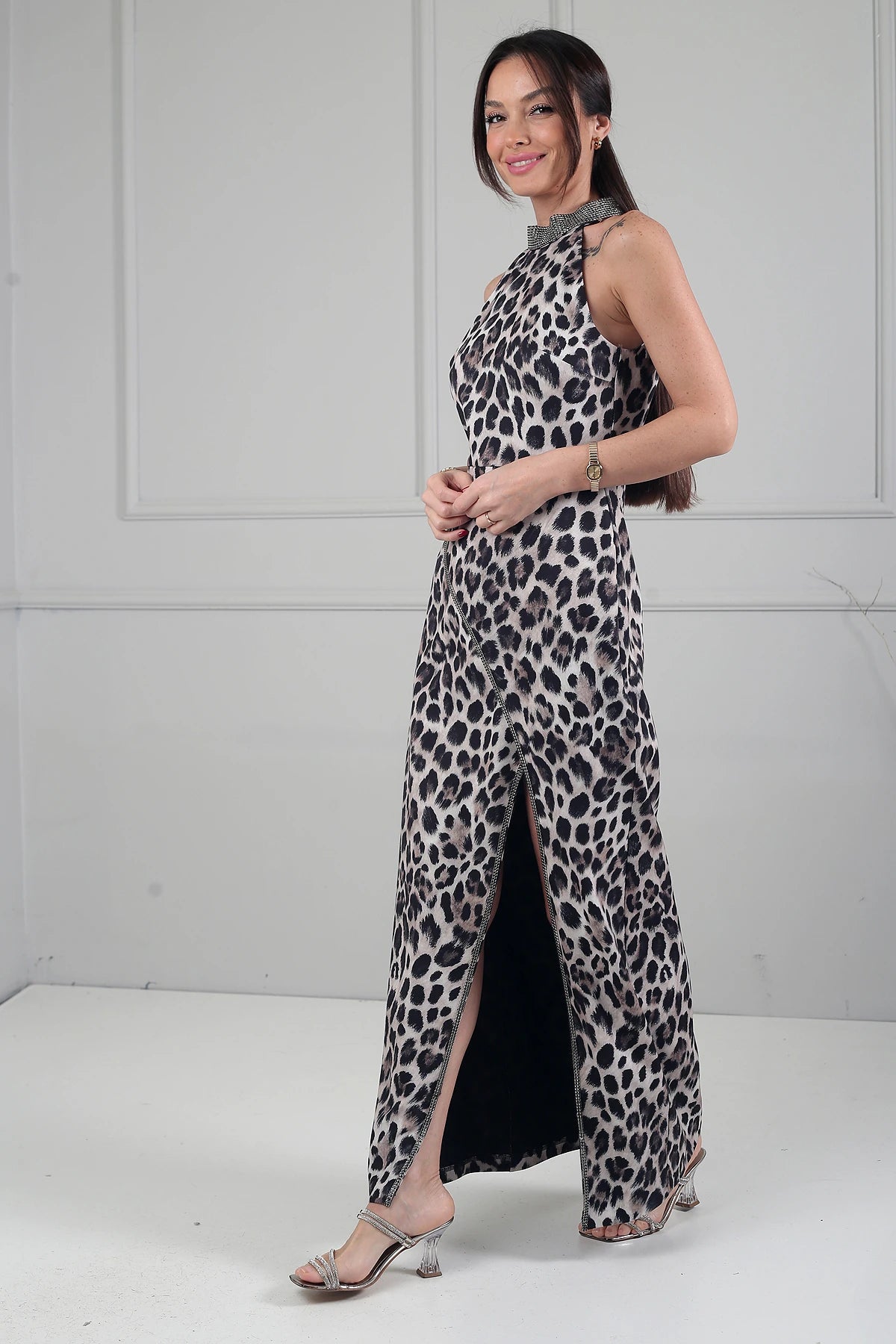 Image of Rochie midi cu imprimeu leopard și detalii în carouri pentru femei