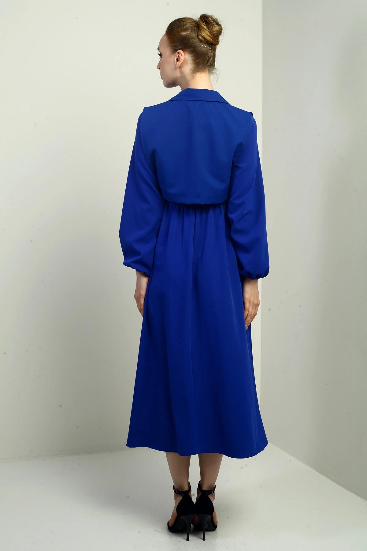 Image of Women's Button-Down Detachable Vest, Elastic Waist, Long-Sleeved Midi Dress