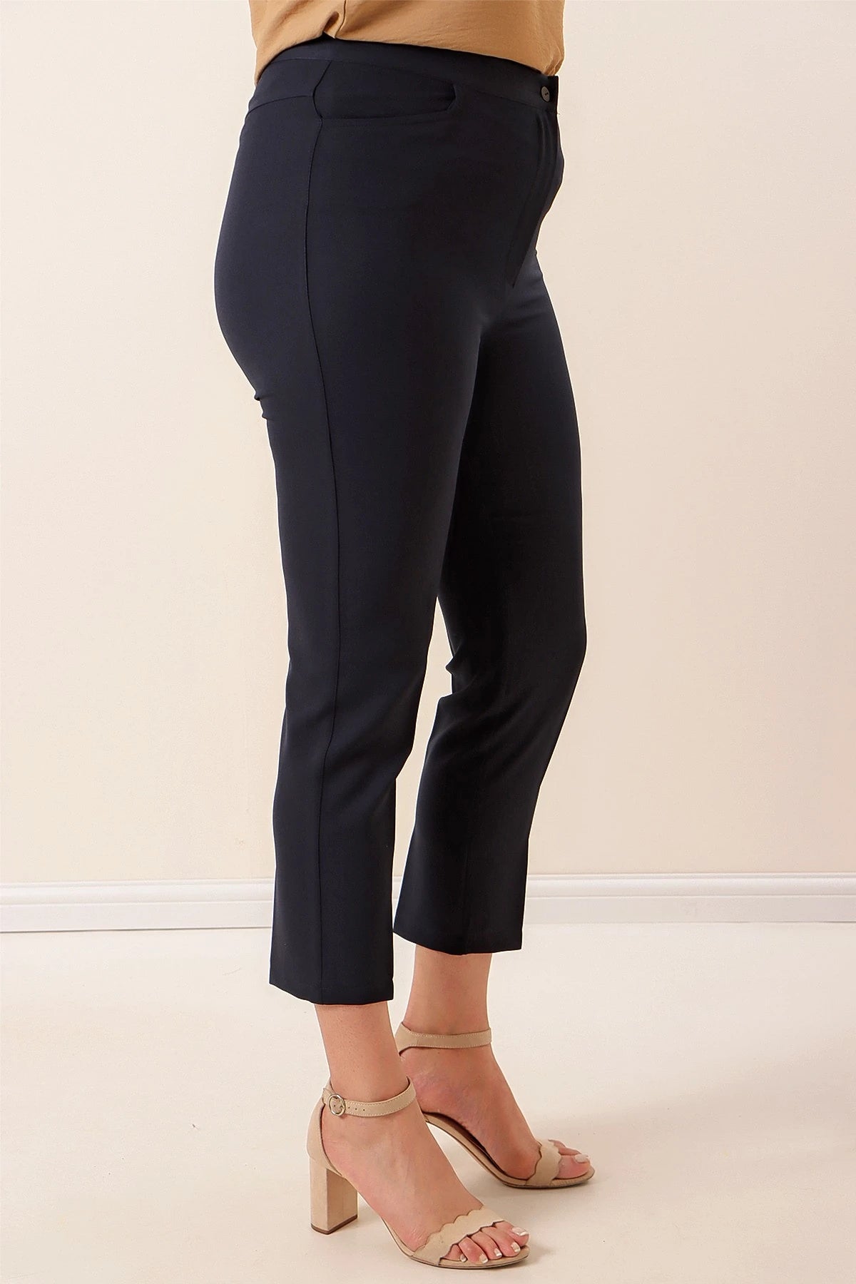 Image of Elastic Waist, Pockets, Lycra Plus Size Trousers