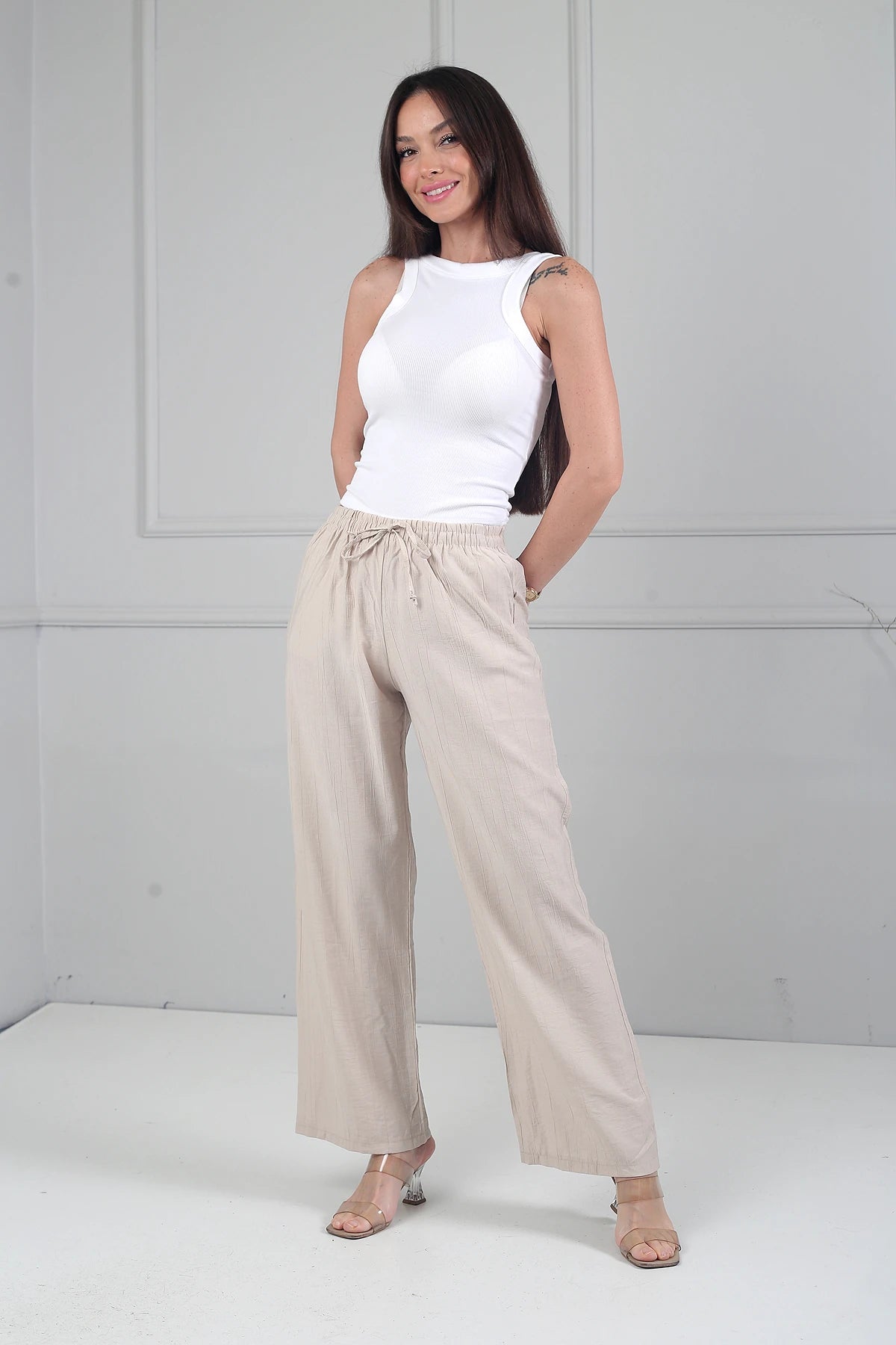Image of Women's Elastic Waist Wide Leg Strawberry Patterned Pants with Pockets
