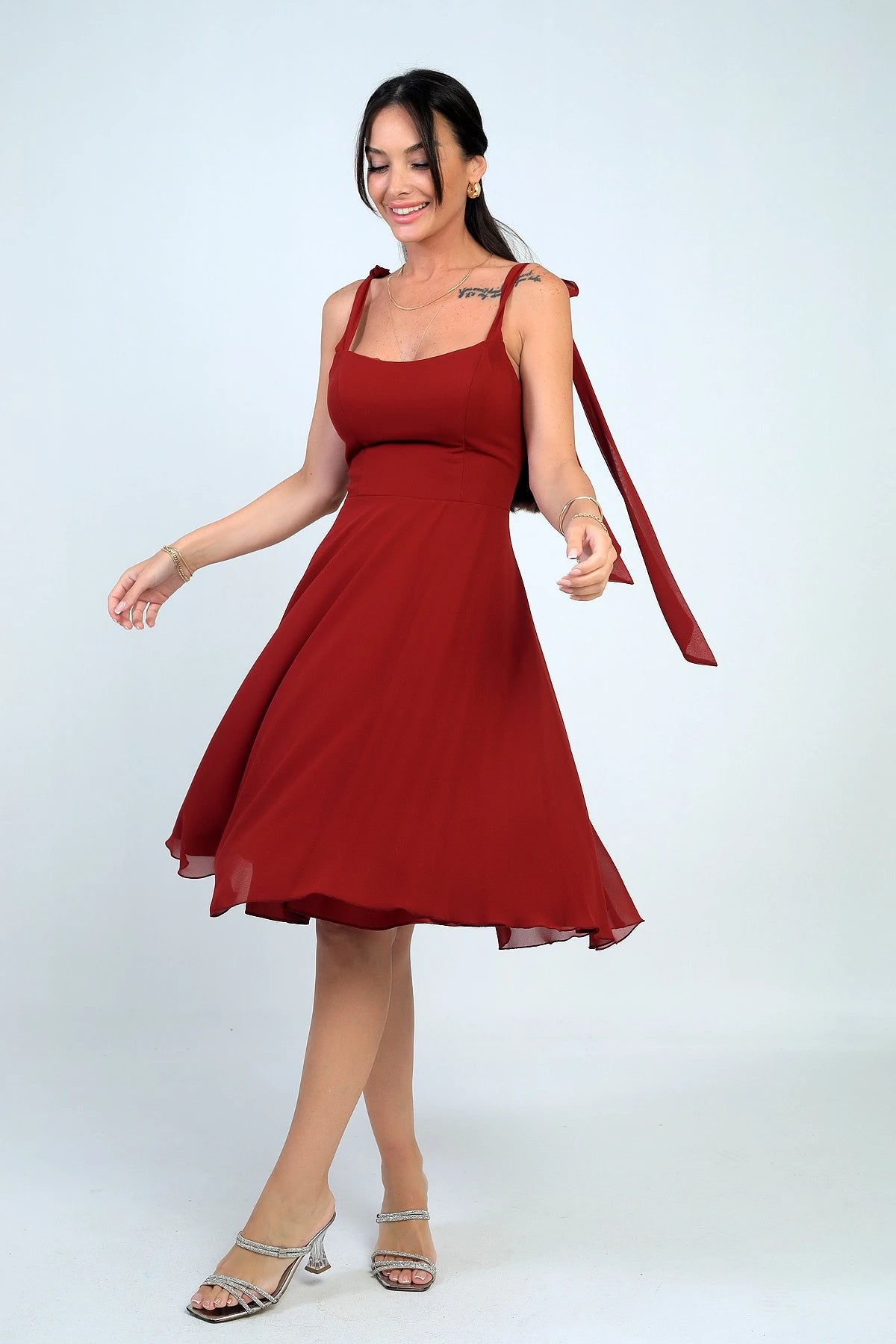 Image of Women's Short Dress with Shoulder Straps and Lining
