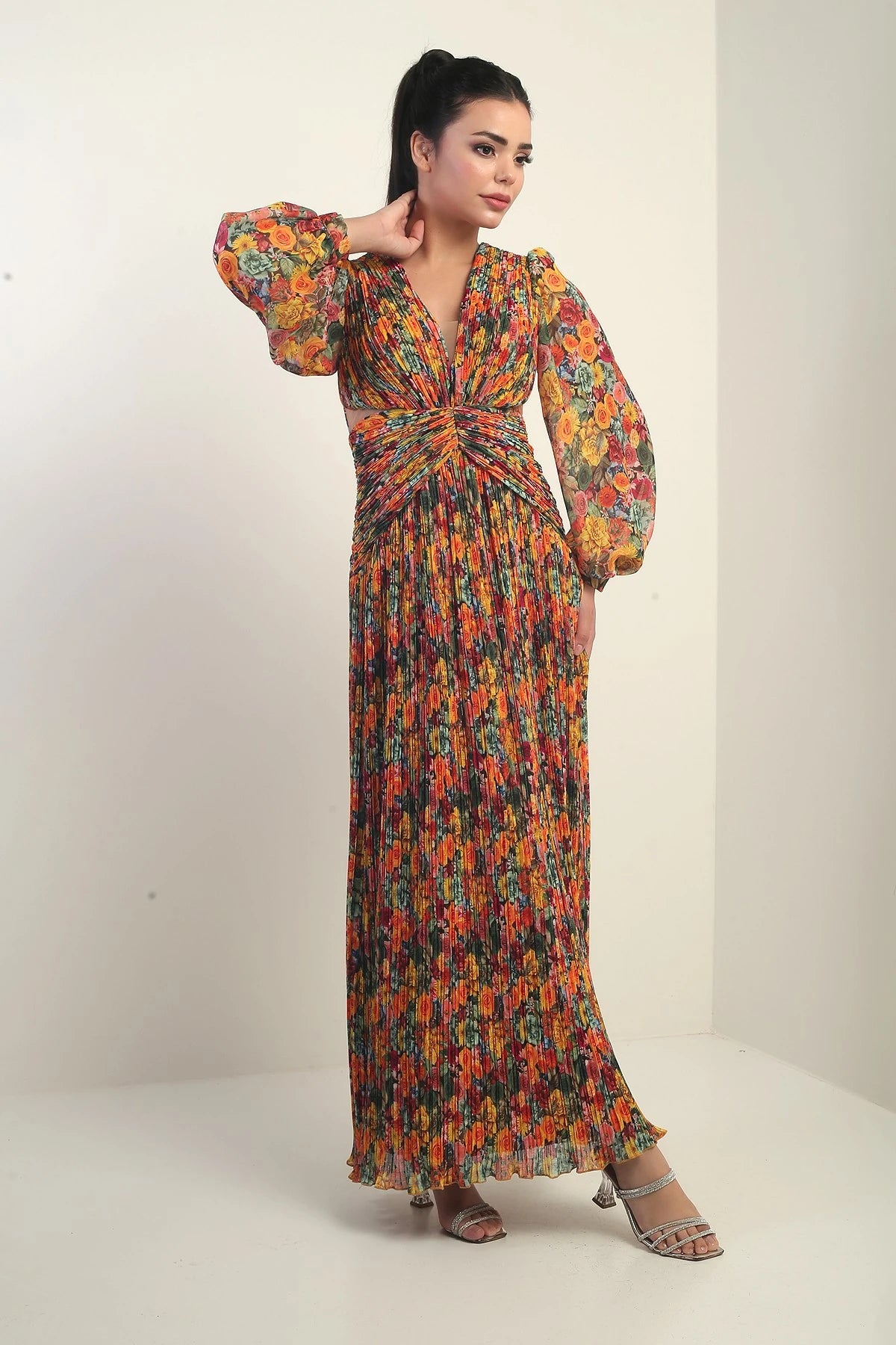 Image of Women's V-Neck Lined Floral Patterned Fully Pleated Chiffon Long Dress