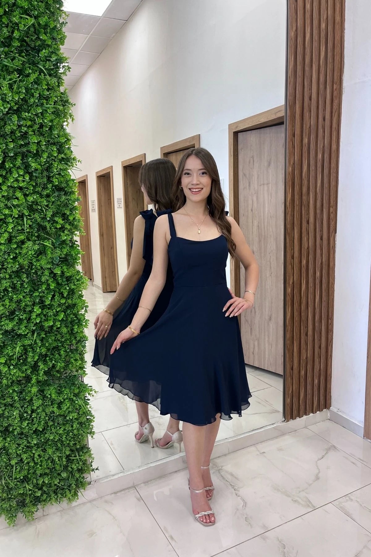 Image of Women's Short Dress with Shoulder Straps and Lining