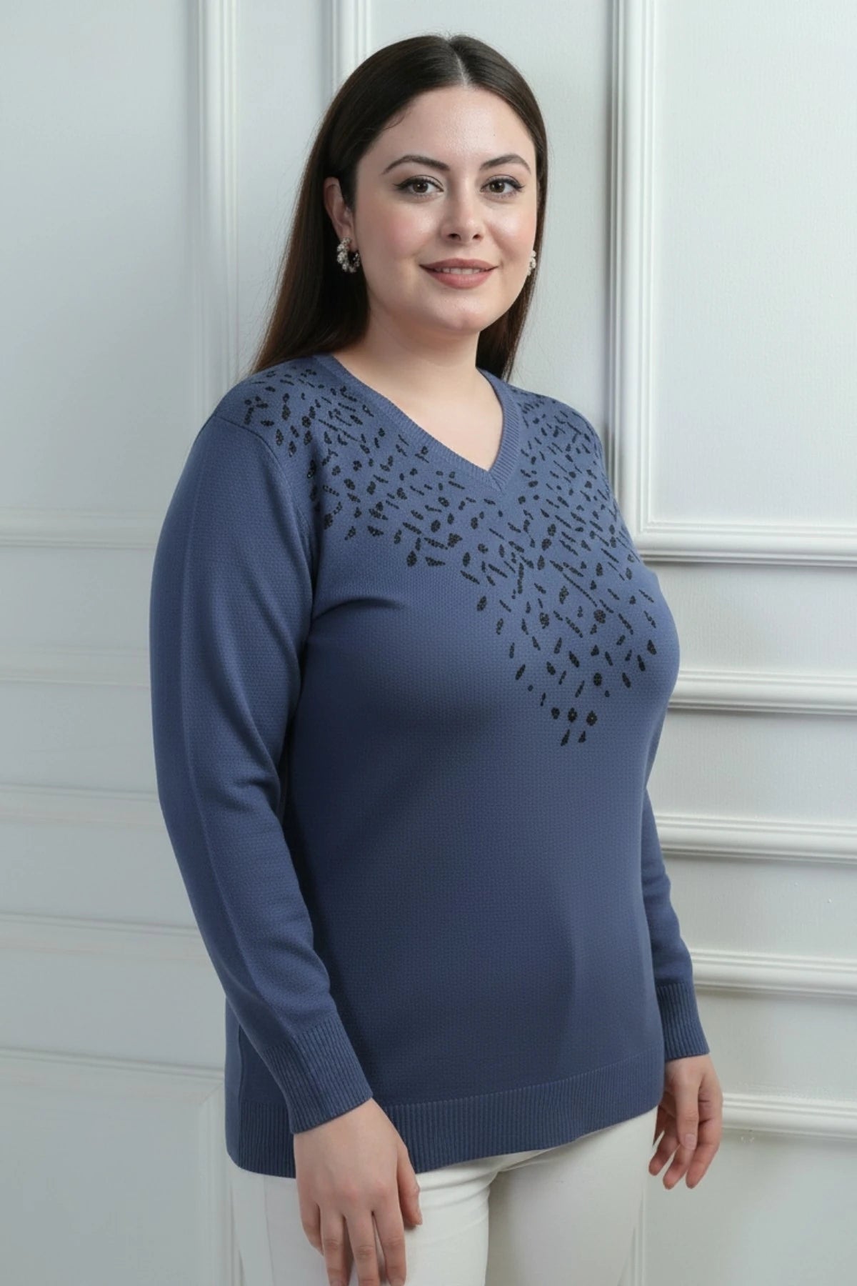 Image of Women's V-Neck Plus Size Knitted Blouse with Glitter Detail on the Front