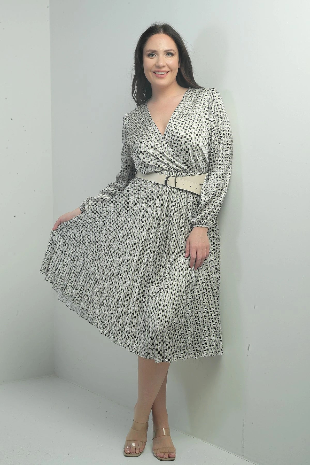Image of Women's Wrap Neckline Belted Lined Patterned Pleated Midi Satin BB Dress