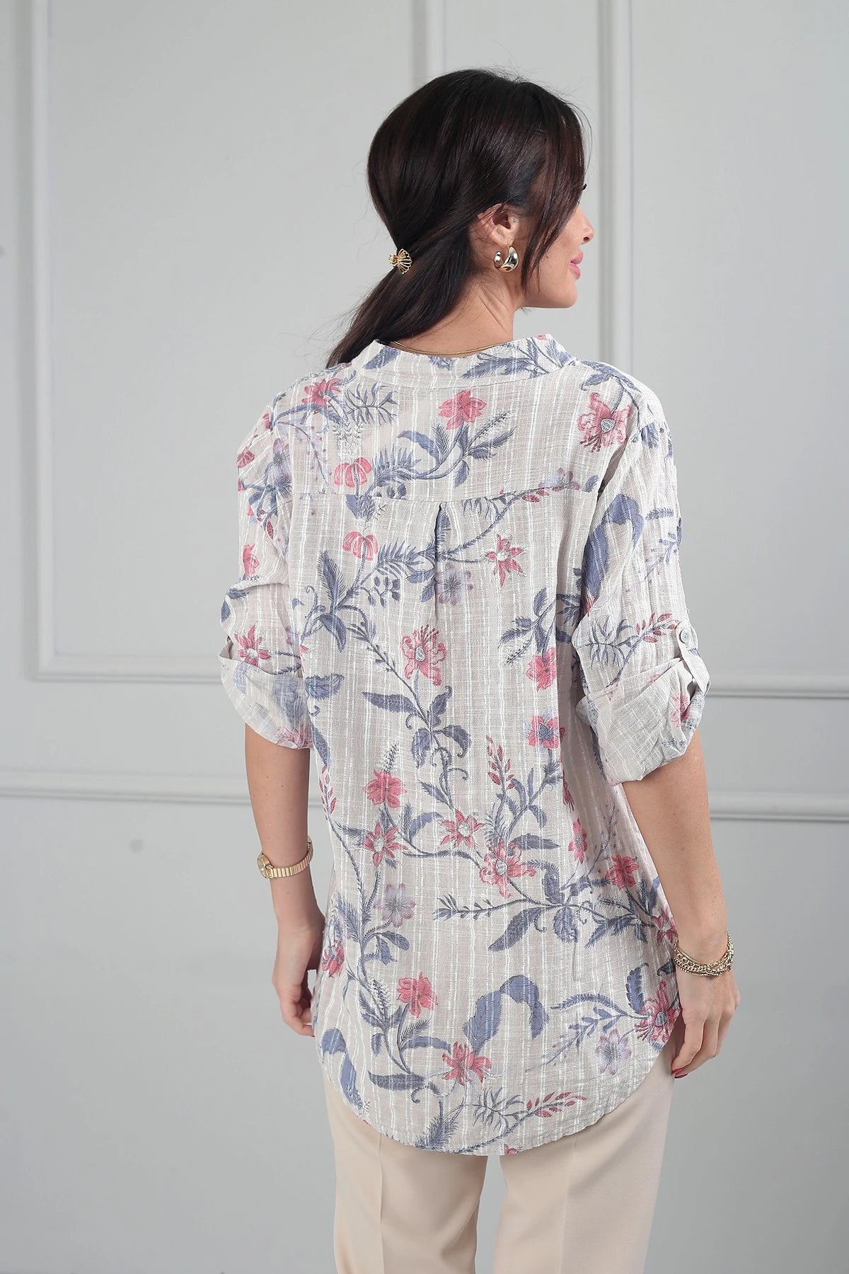 Image of Women's Single Pocket Patterned Imported Linen Shirt