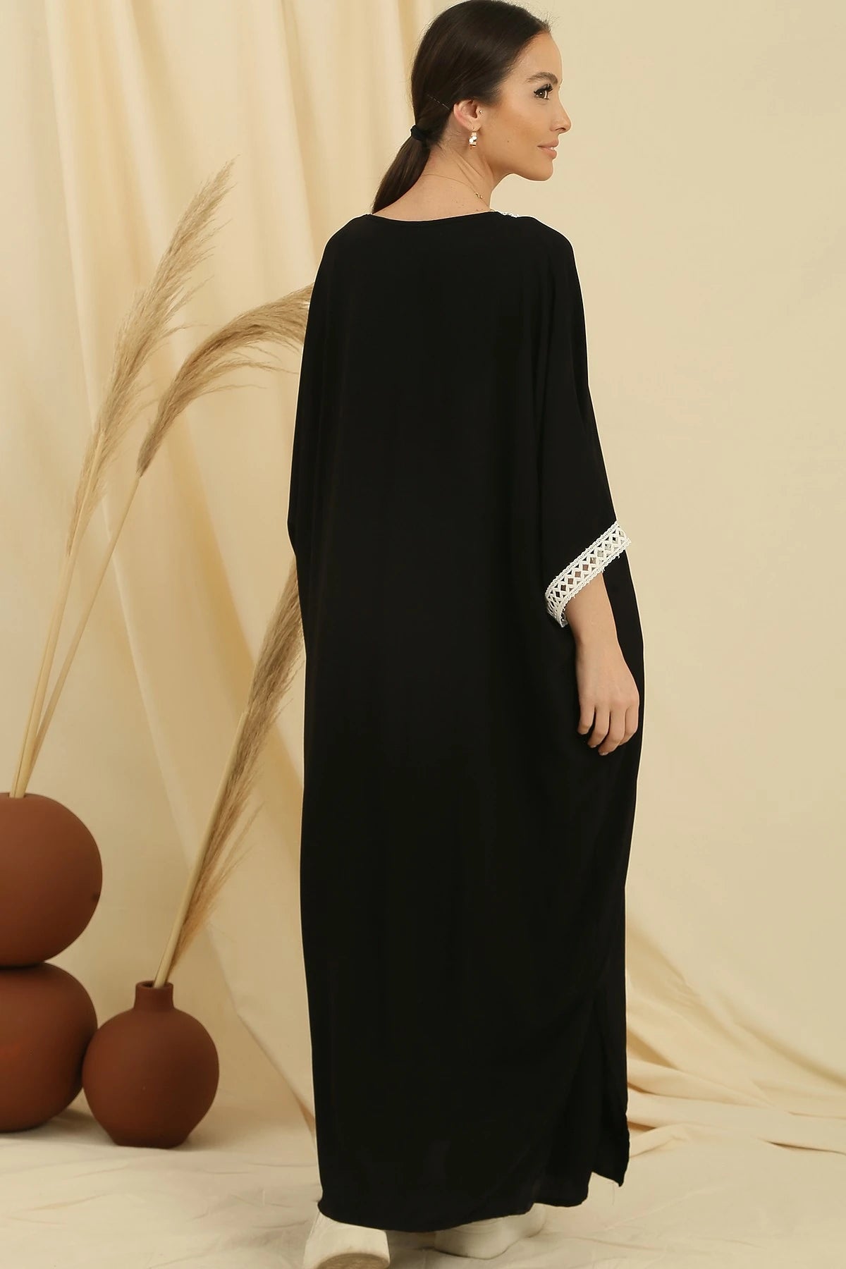 Image of Lace-Detailed Long Tunic with Pockets and Elastic Waist Trousers Oversize 2-Piece Viscose Set