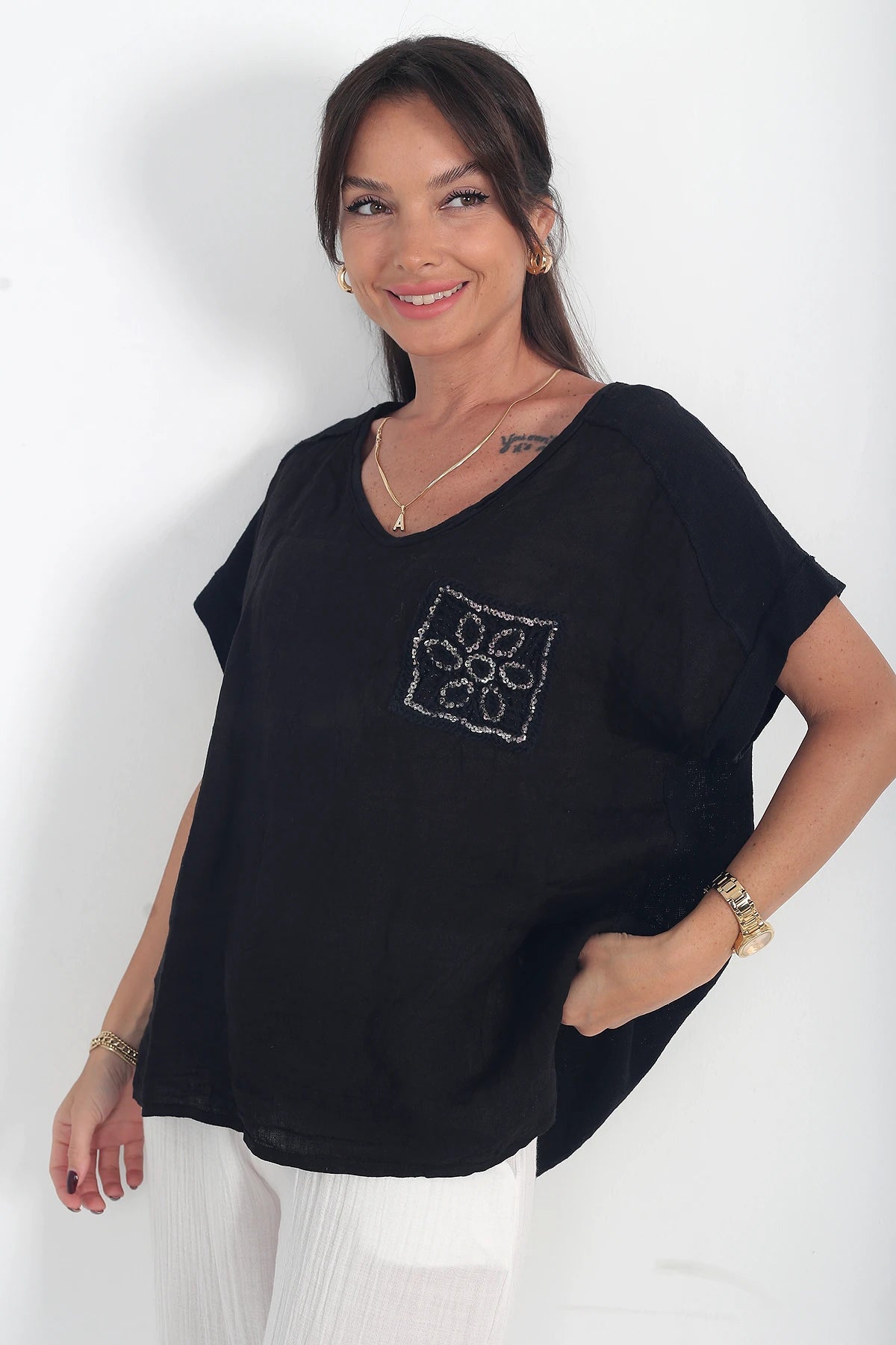Image of Kadın İtalyan Cotton V Yaka Örgü Dantel Tek Cepli Oversize Keten Bluz