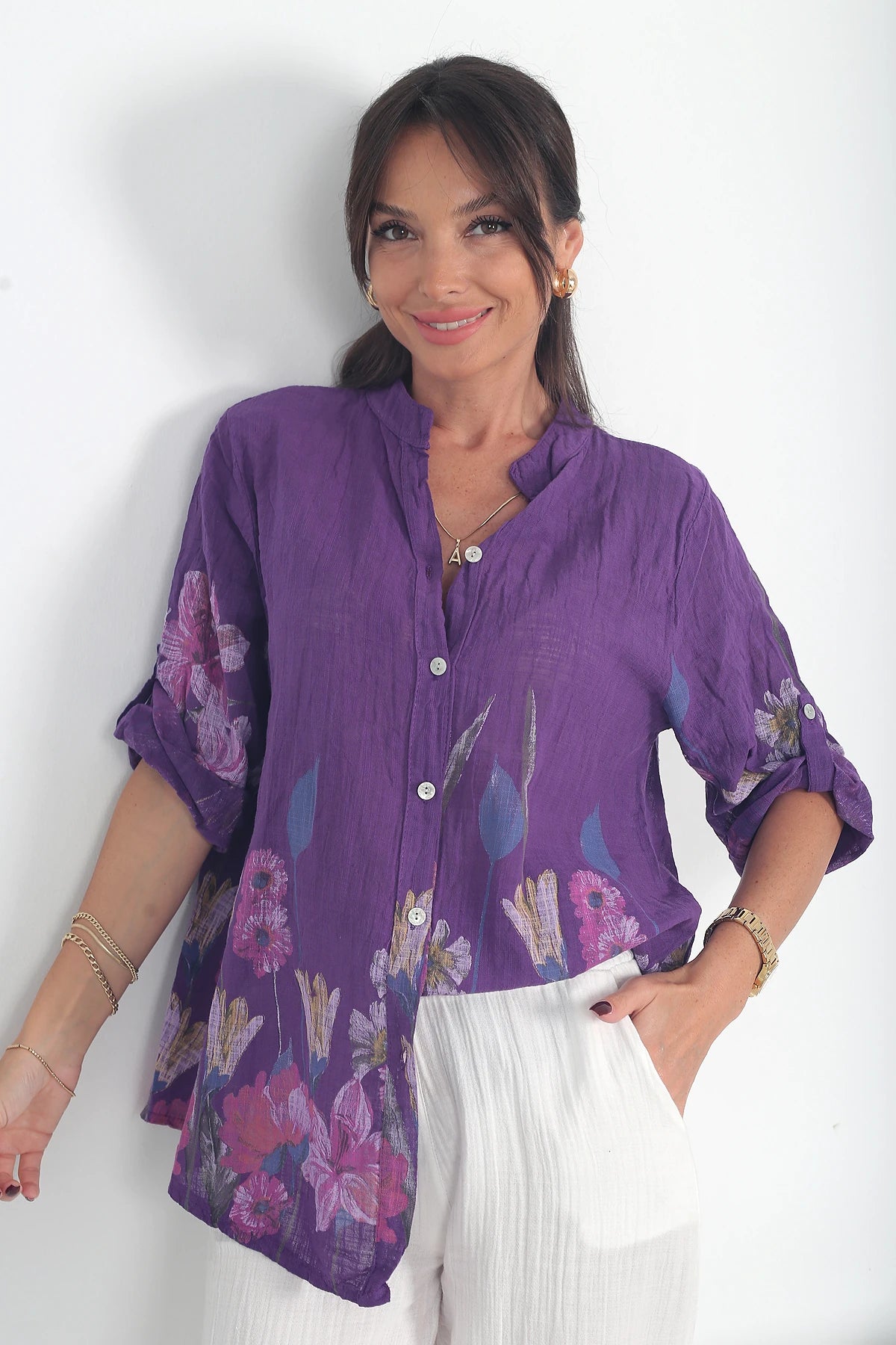 Image of Kadın İtalyan Etek Uçları Ve Kolları Büyük Çiçekli Oversize Cotton Gömlek