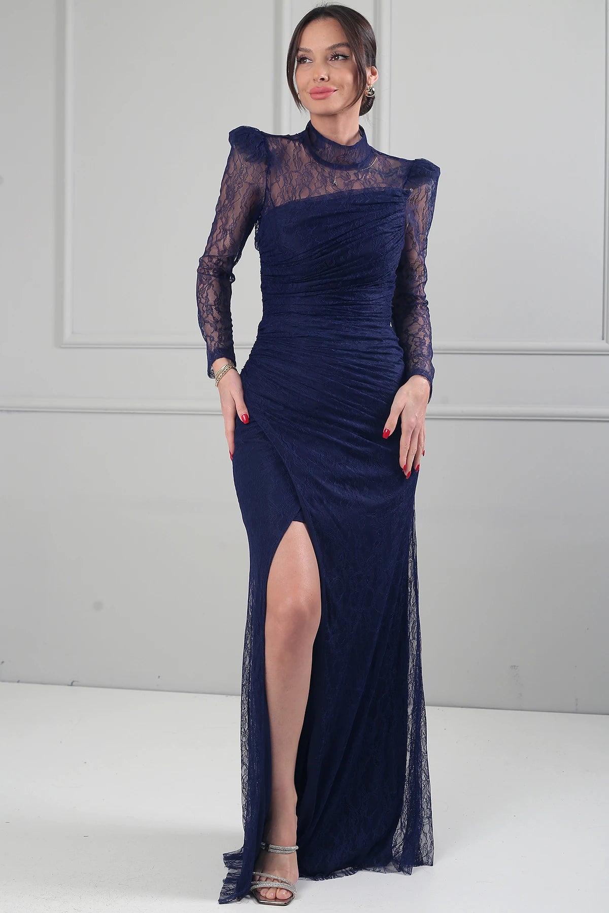 Image of Kadın 3 Parçalı Tasarım Abiye Straplez Önü Büzgülü Astarlı Uzun Elbise Dik Yaka Dantel Bluz