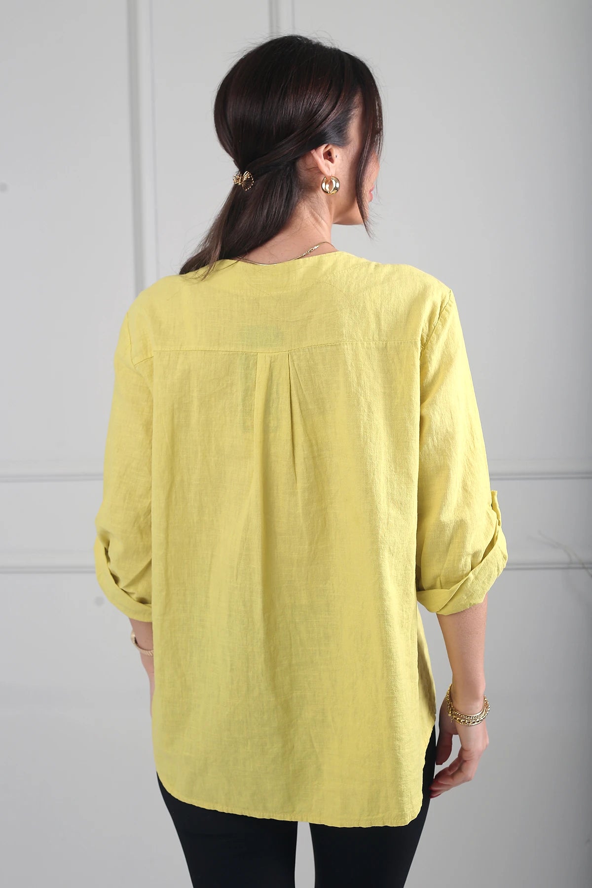 Image of Kadın Düğme Detaylı İtalyan Cotton Oversize Bluz