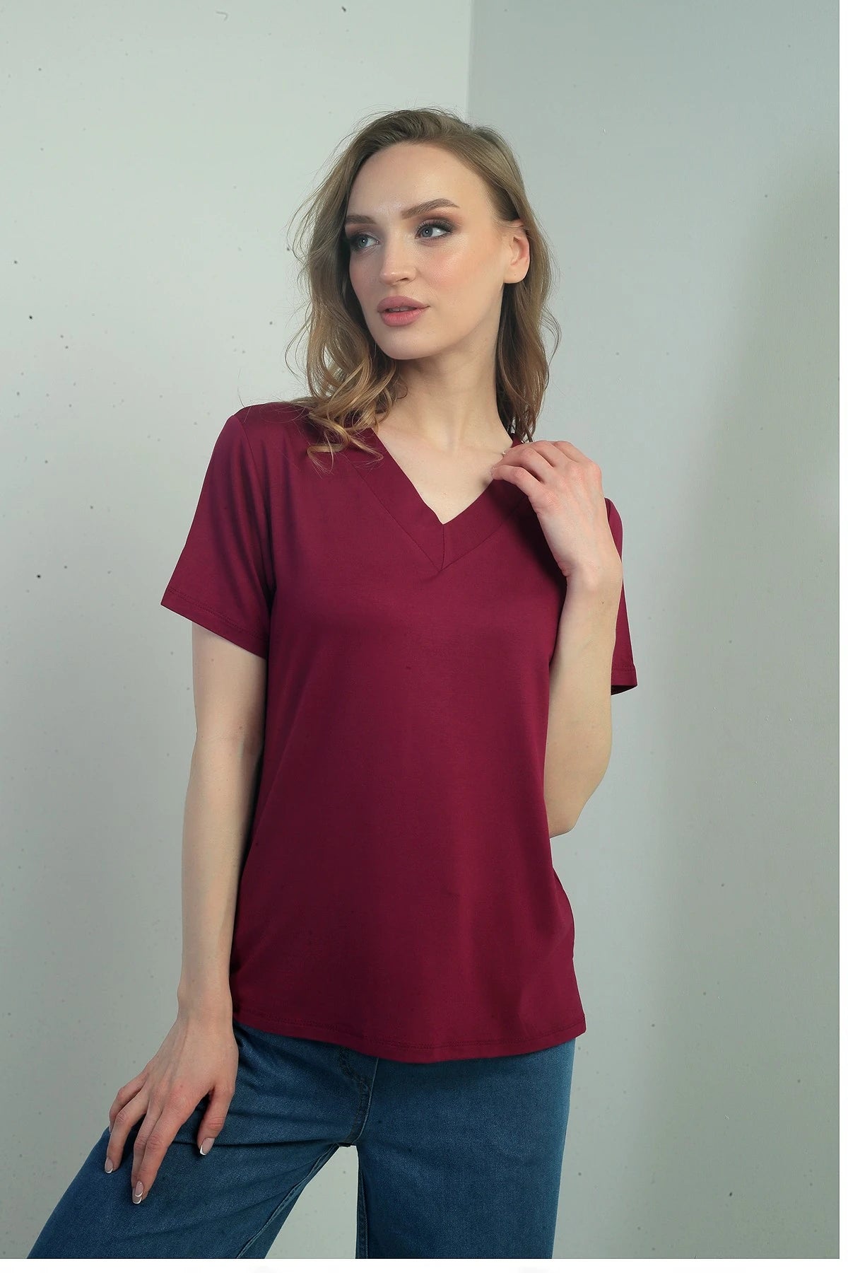 Image of Women's V-Neck Short-Sleeve Blouse with Slit