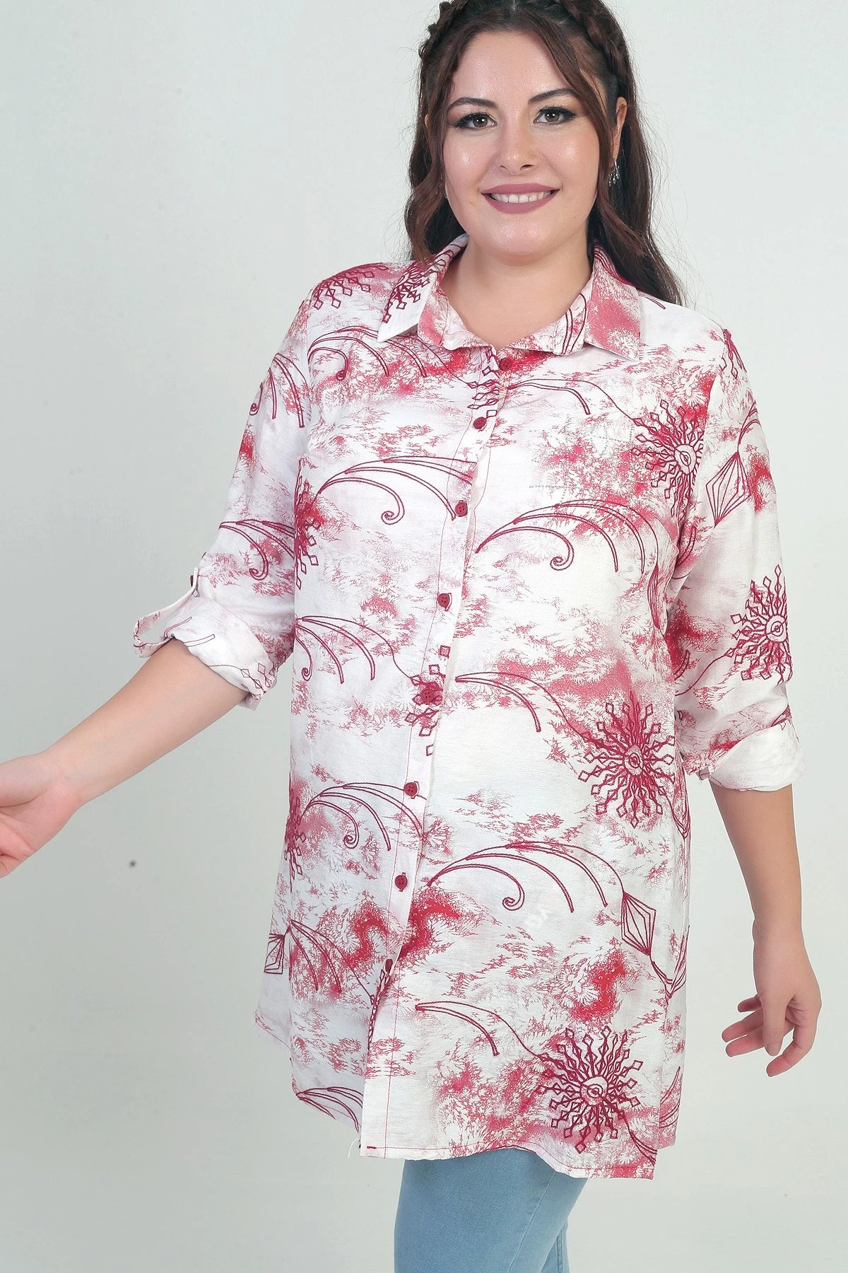 Image of Women's Plus Size Long Shirt with Folded Sleeves and Batik Pattern