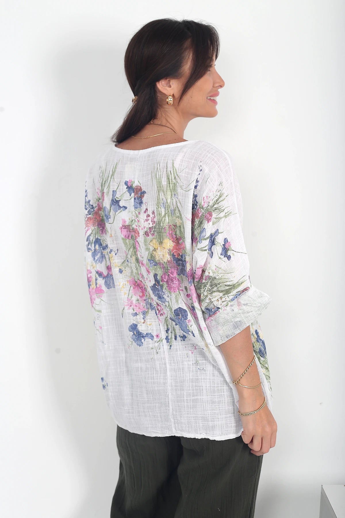 Image of Kadın İtalyan Cotton Çiçek Desenli Oversize Bluz