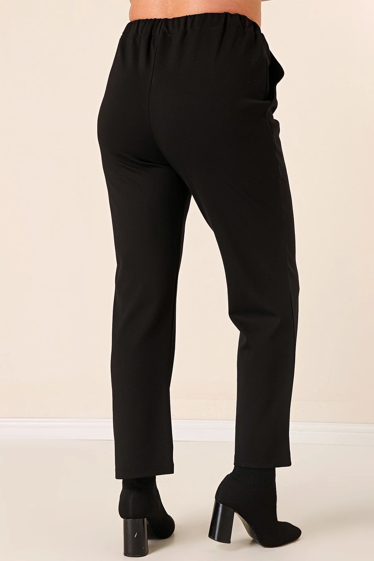 Image of Plus Size Pants with Elastic Waistband, Side Pockets, and Lycra Fabric