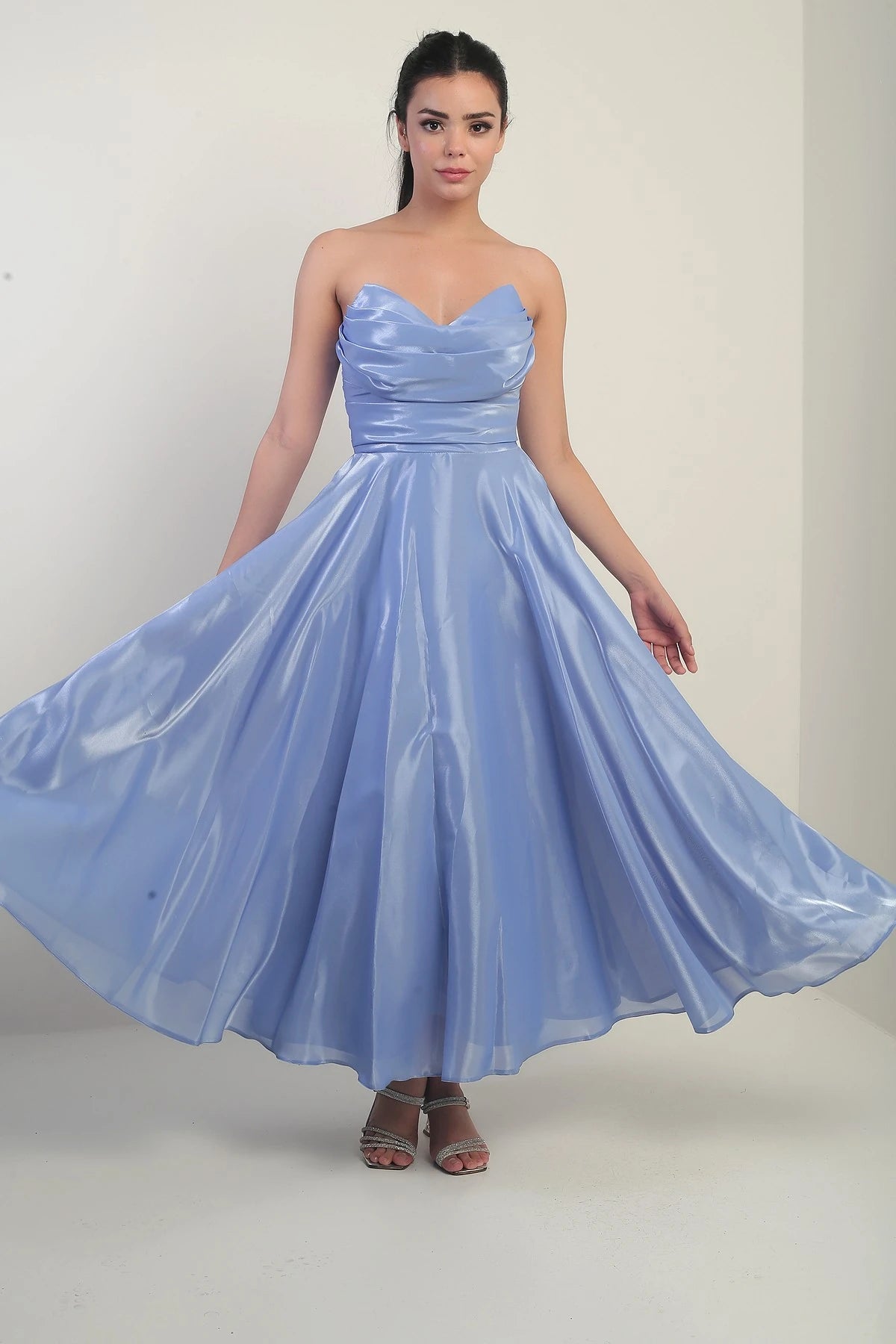 Image of Rochie midi din satin organza, fără bretele, cu decolteu în V pentru femei