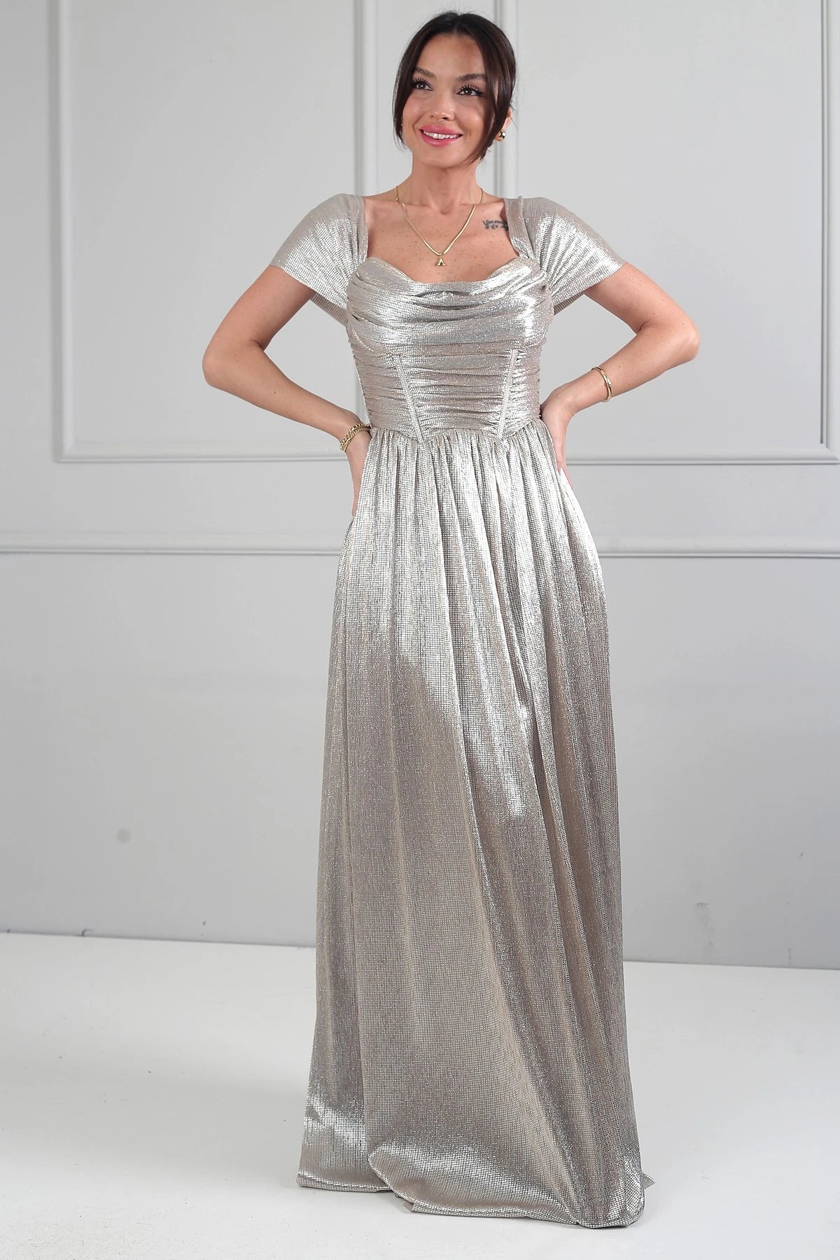 Image of Women's V-Neck Underwired Lined Wide-Spaced Pleated Long Dress