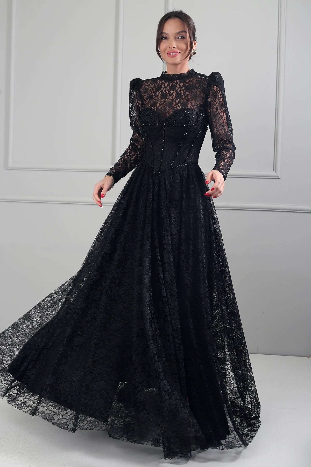 Image of Women's 3-Piece Strapless Evening Dress with Beaded Lace Fabric and Lining