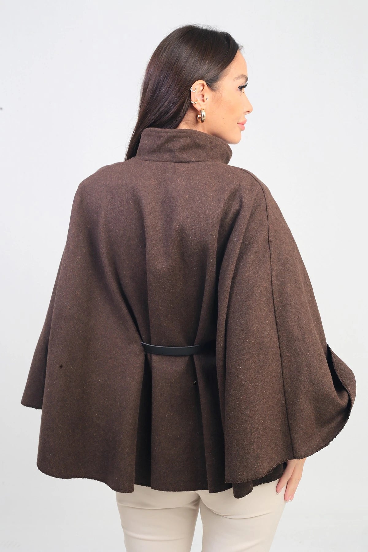 Image of Women's Buttoned Belted Cashmere Poncho