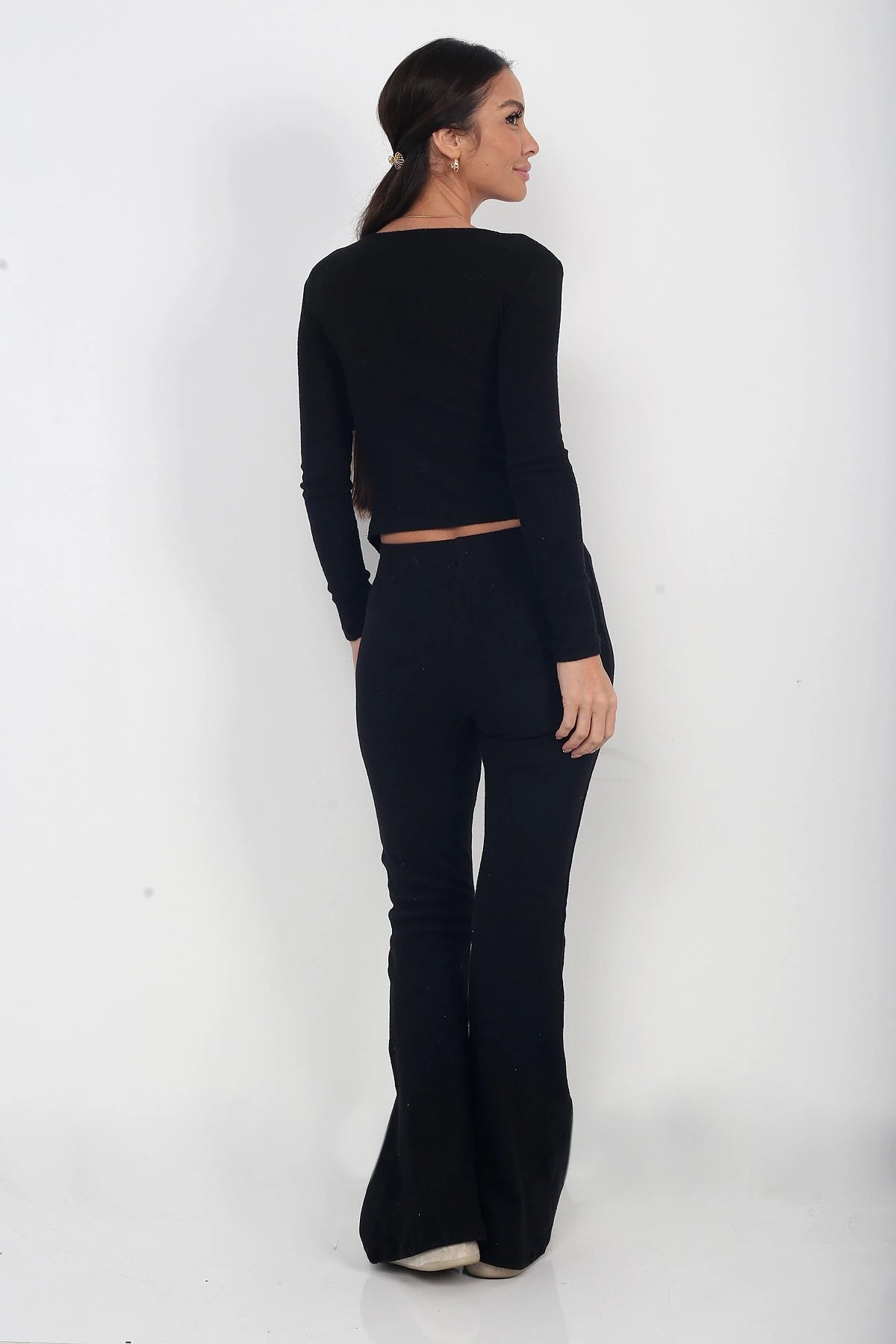 Image of Women's Gold Buttoned Long-Sleeve Blouse and Elastic Waist Wide-Leg Trousers 2-Piece Set
