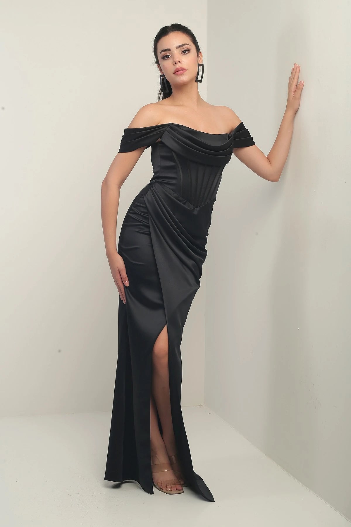 Image of Women's Strapless Low-Sleeve Lined Underwired Satin Long Dress