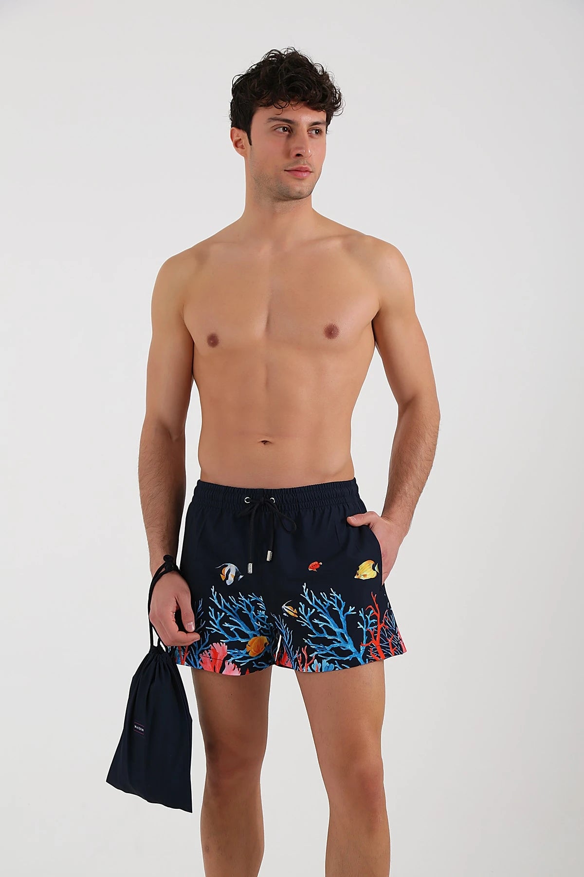 Image of Pantaloni scurți de baie pentru bărbați, model Marine
