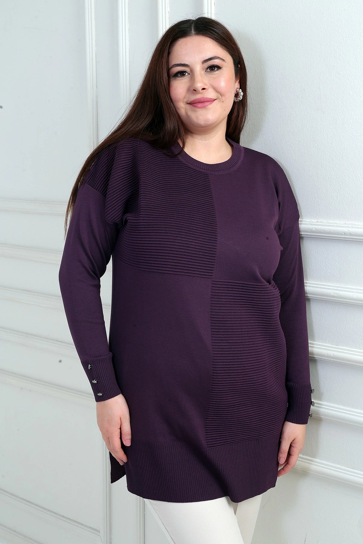 Image of Women's Plus Size Tunic Blouse with Button Detail on Sleeves