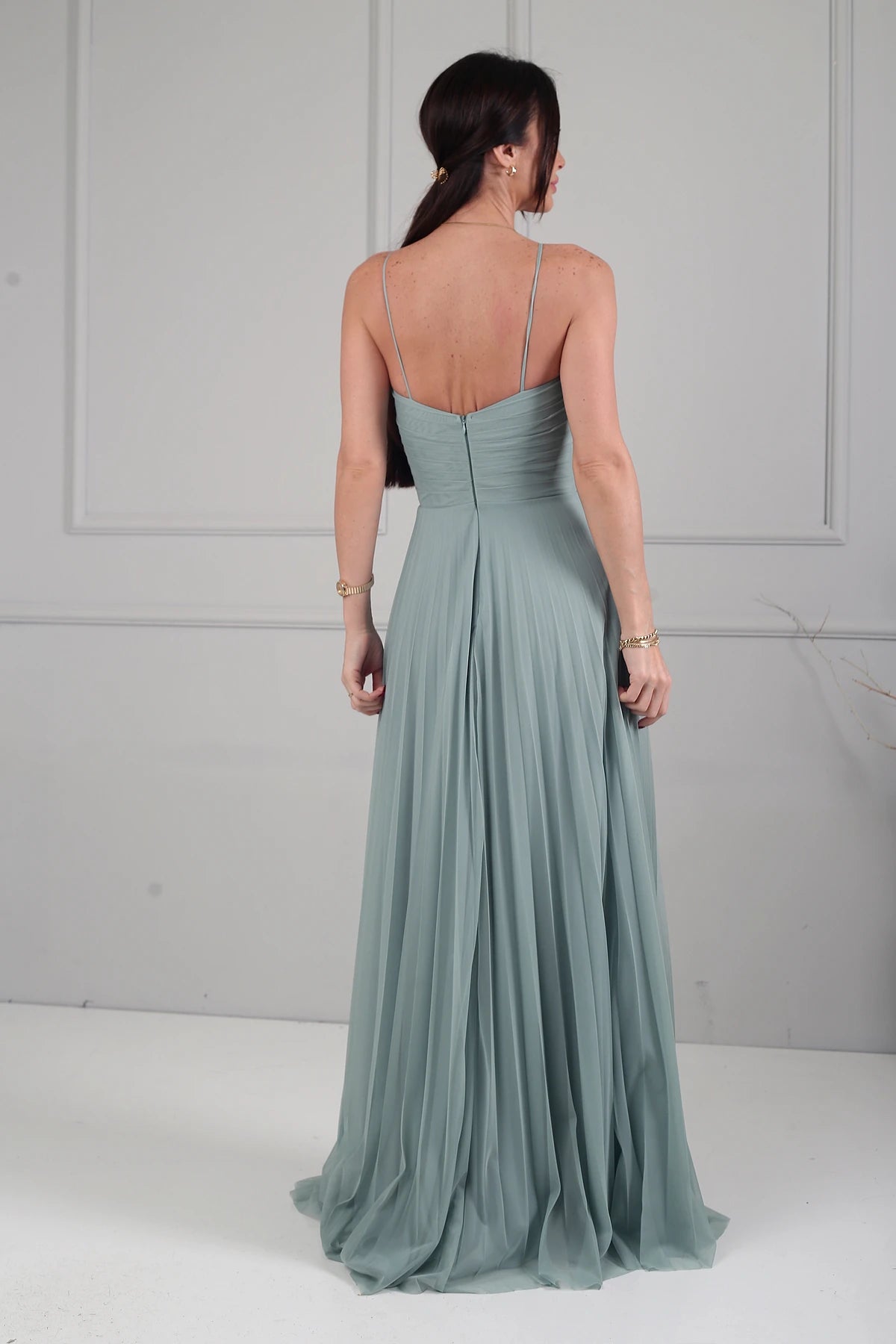 Image of Women's Strapless Neckline Lined Pleated Long Tulle Dress