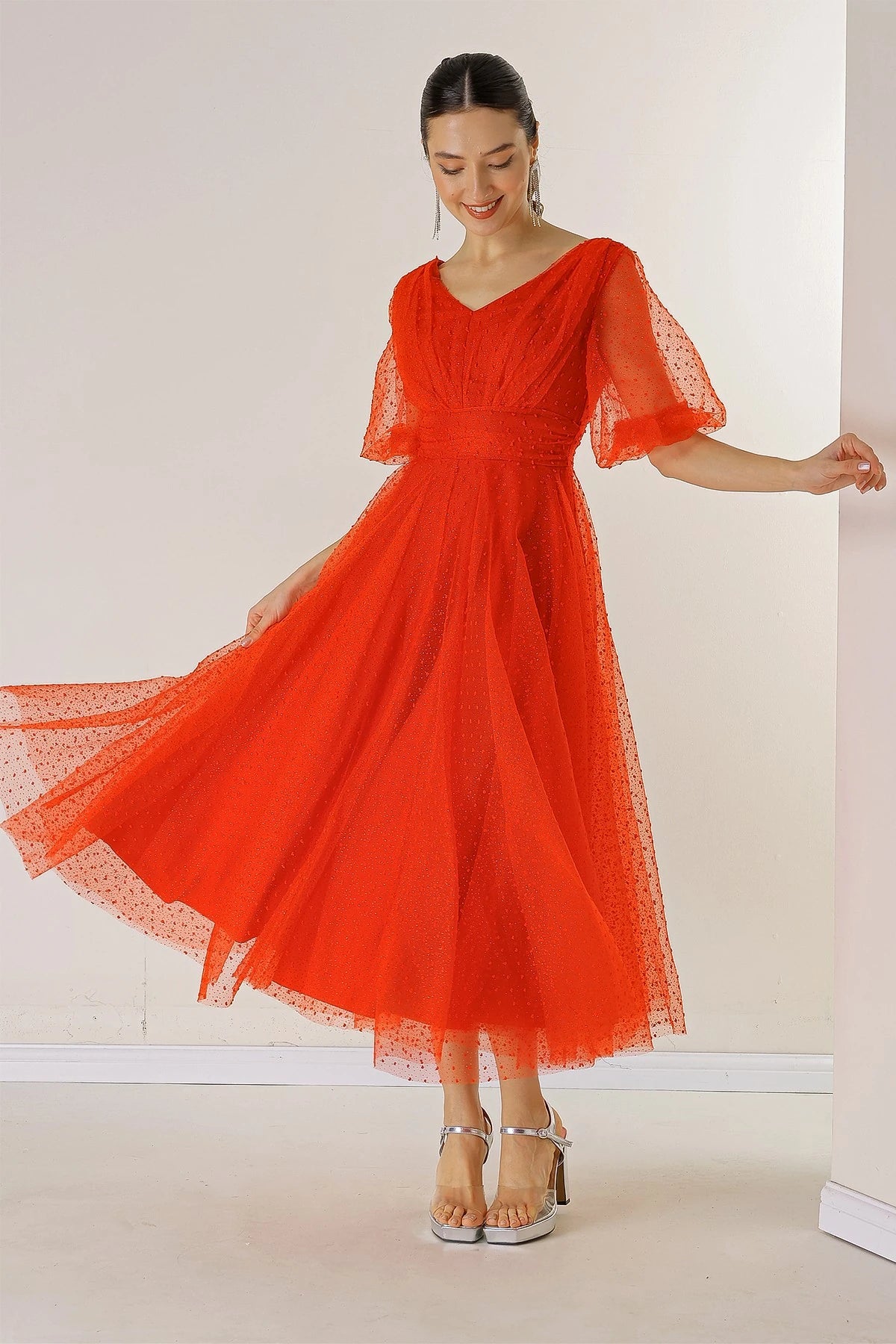 Image of Front and Back V-Neck Short Balloon Sleeved Lined Bud Pattern Glitter Dahlia Fabric Dress