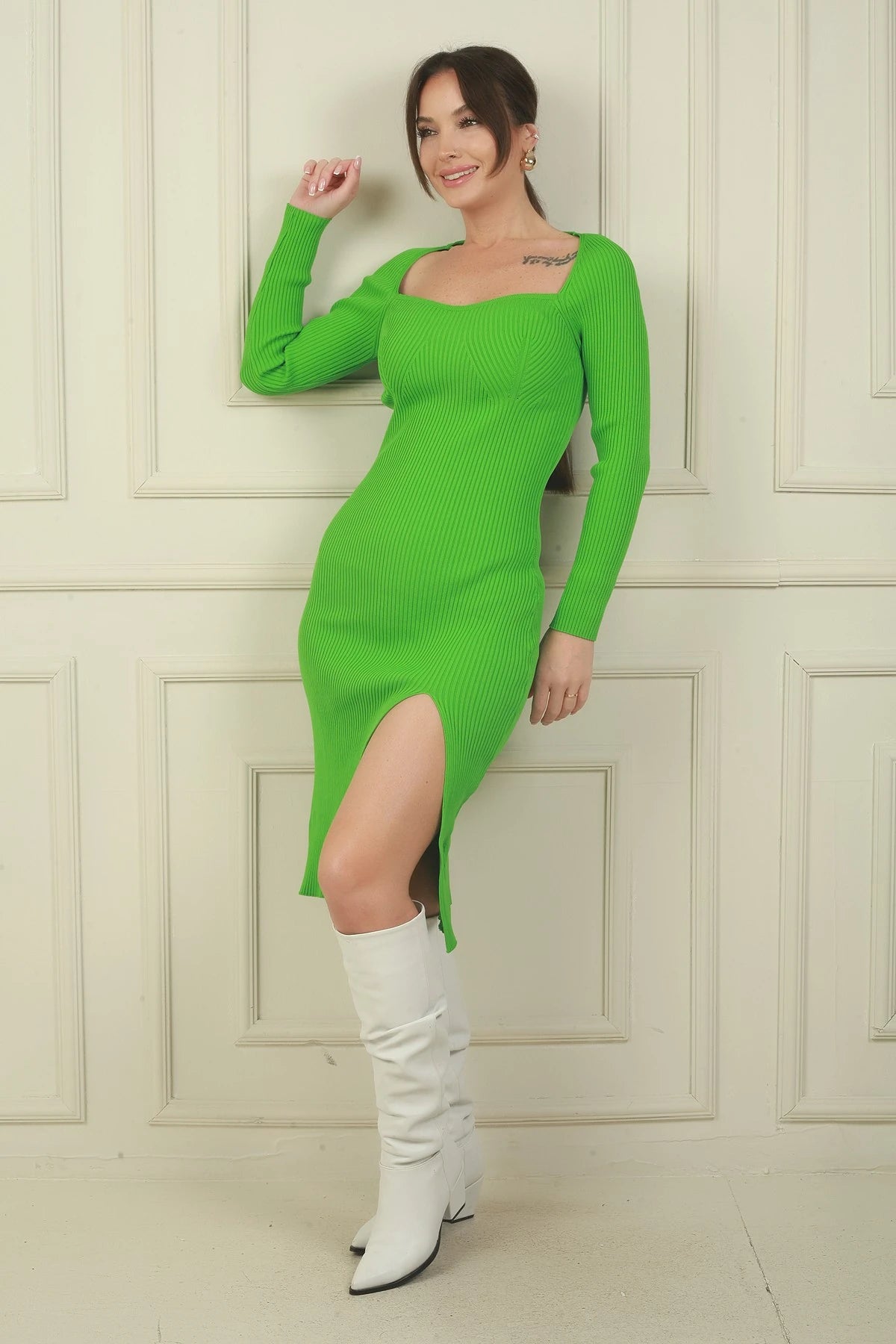 Image of Women's Sweetheart Neckline Slit Knit Dress