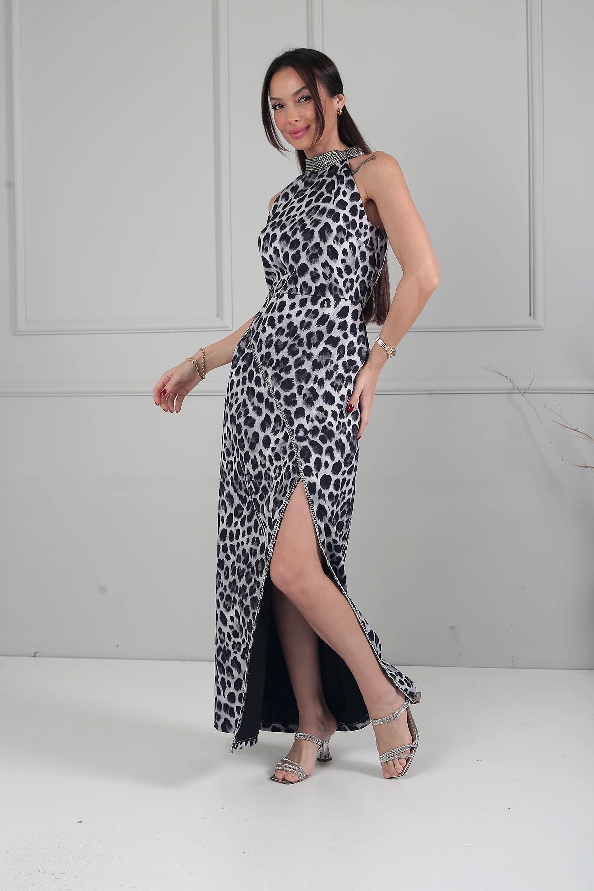 Image of Rochie midi cu imprimeu leopard și detalii în carouri pentru femei