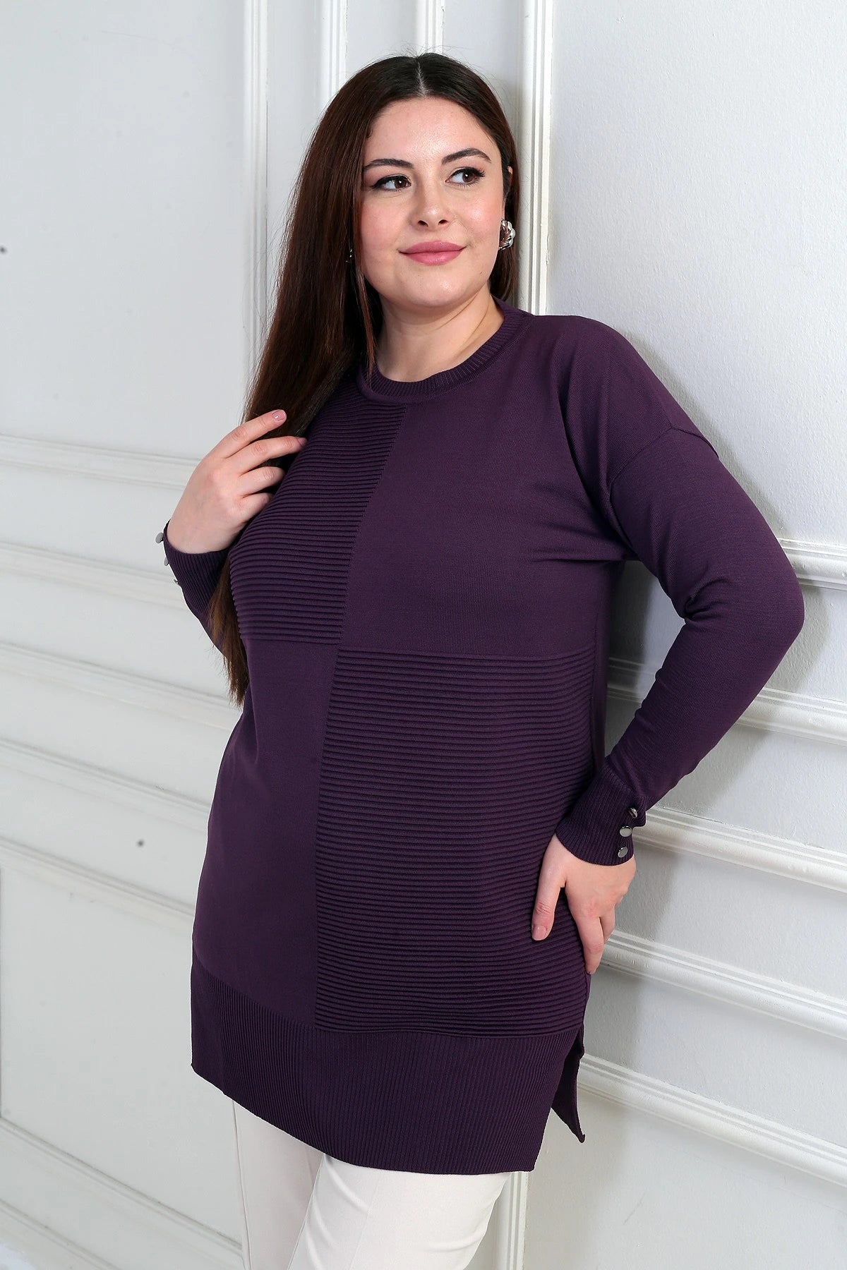 Image of Women's Plus Size Tunic Blouse with Button Detail on Sleeves