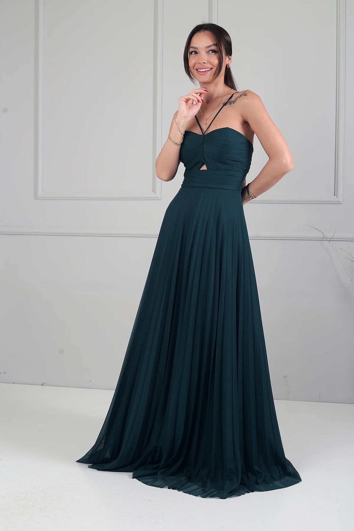 Image of Women's Strapless Neckline Lined Pleated Long Tulle Dress