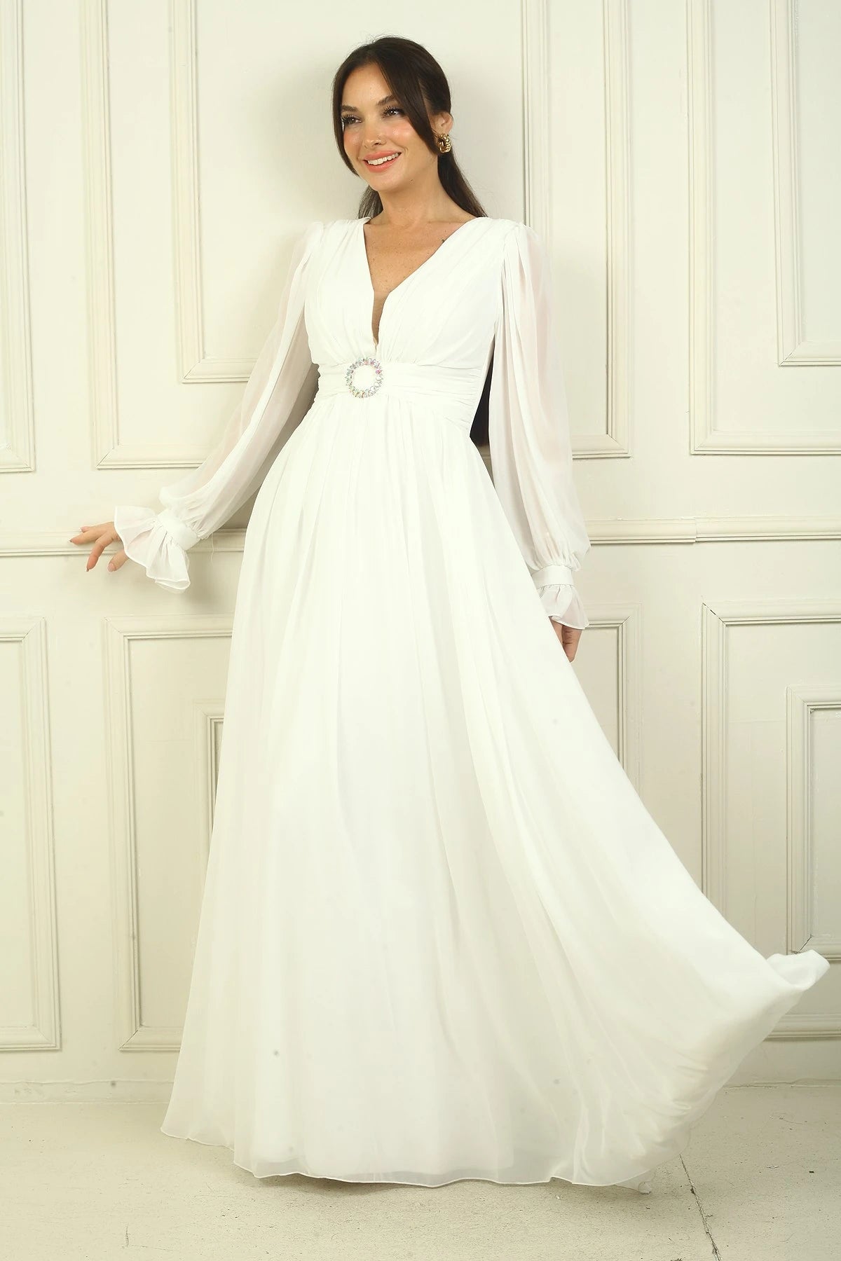 Image of Women's V-Neck, Buckle Waist, Lined Chiffon Long Evening Dress