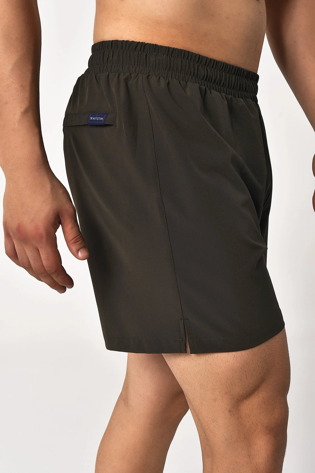 Image of Pantaloni scurți sport kaki