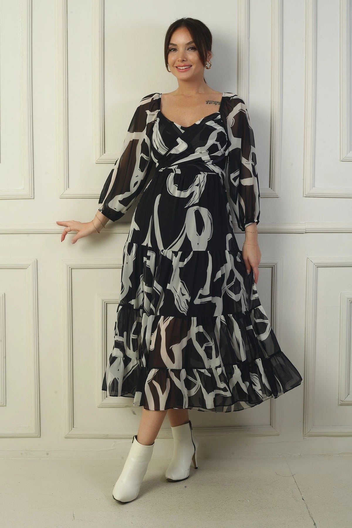 Image of Madonna Neckline Lined Cross-Tie Abstract Pattern Wrap Chiffon Dress